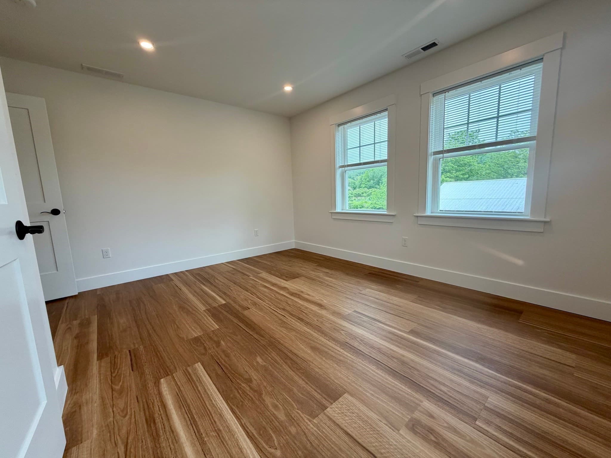 Single Family Residence at 124 S Silver Lane, Sunderland MA 01375, photo 21 of 41