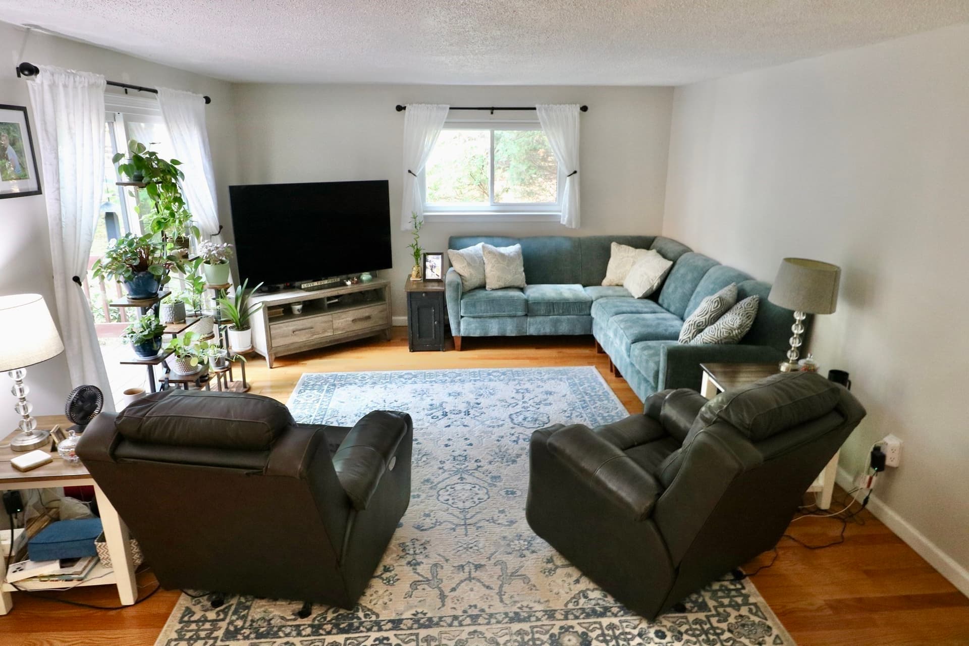 Condominium at 25B Country Club Ln # B, Milford MA 01757, photo 6 of 9