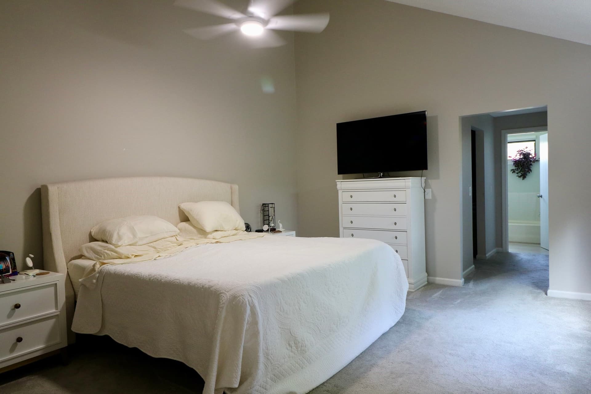 Condominium at 25B Country Club Ln # B, Milford MA 01757, photo 8 of 9
