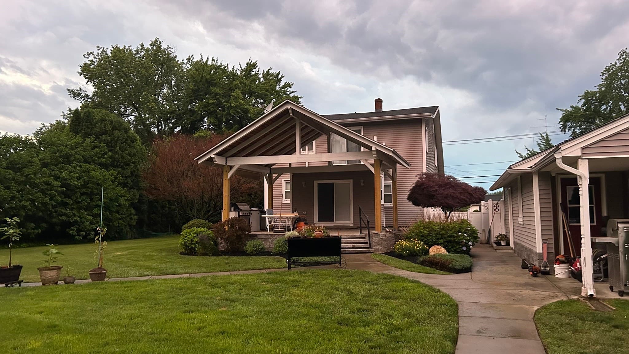 Single Family Residence at 681 Mill St, Agawam MA 01030, Agawam, photo 6 of 12