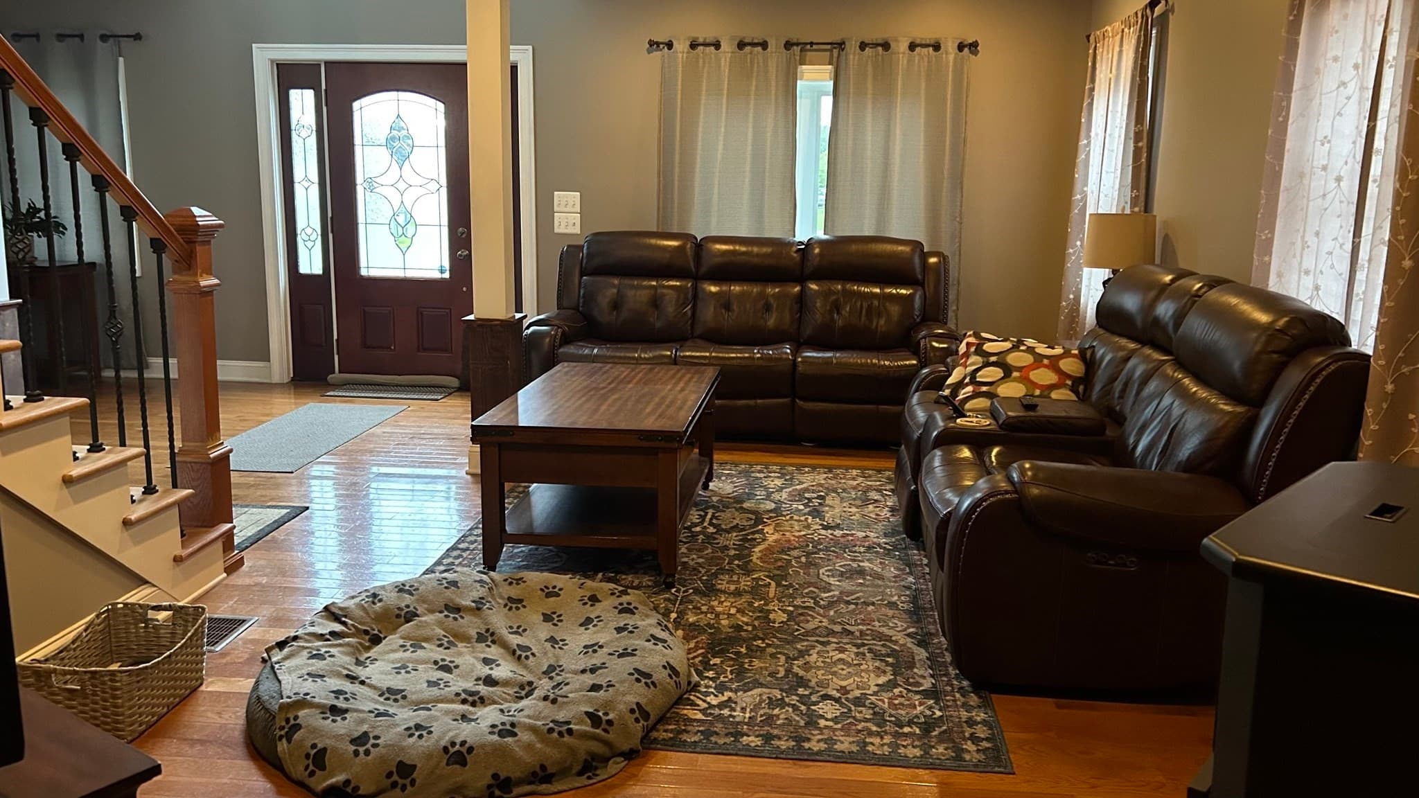 Single Family Residence at 681 Mill St, Agawam MA 01030, Agawam, photo 8 of 12