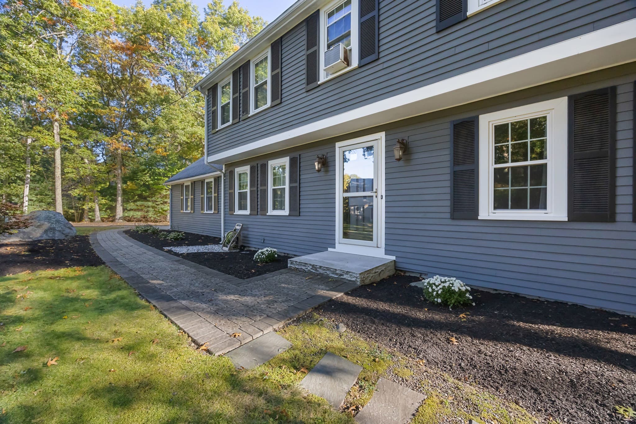 Single Family Residence at 23 Nick Rock Rd, Attleboro MA 02703, Attleboro, photo 6 of 41