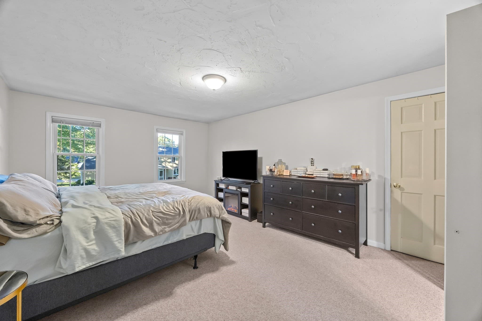 Single Family Residence at 23 Nick Rock Rd, Attleboro MA 02703, Attleboro, photo 26 of 41