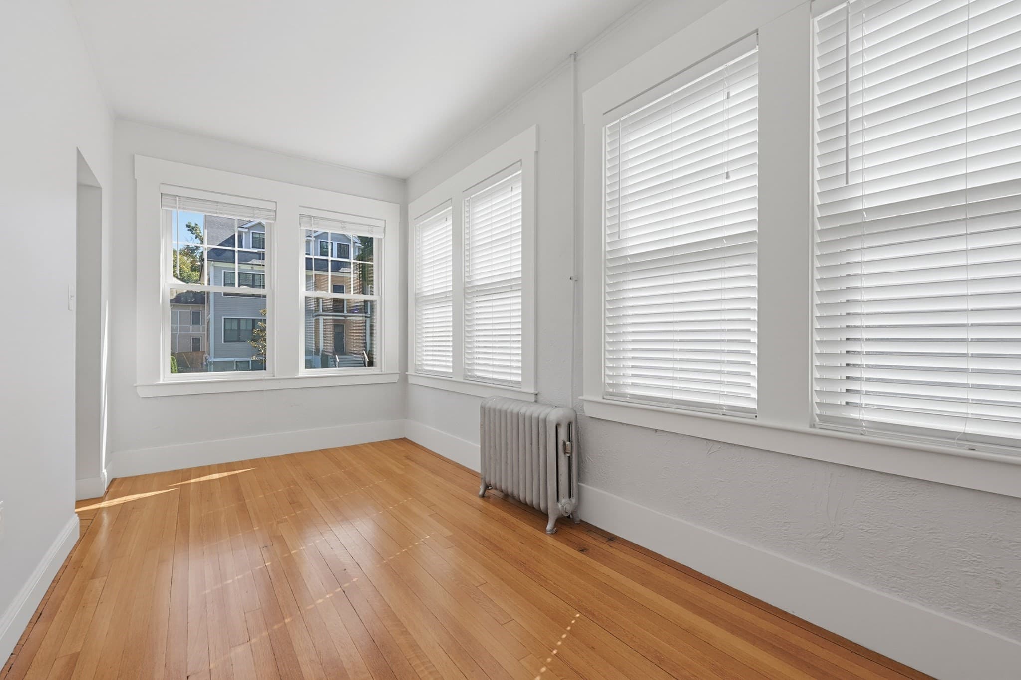 2 Family - 2 Units Up/Down at 91 Verndale St, Brookline MA 02446, Brookline, photo 27 of 41