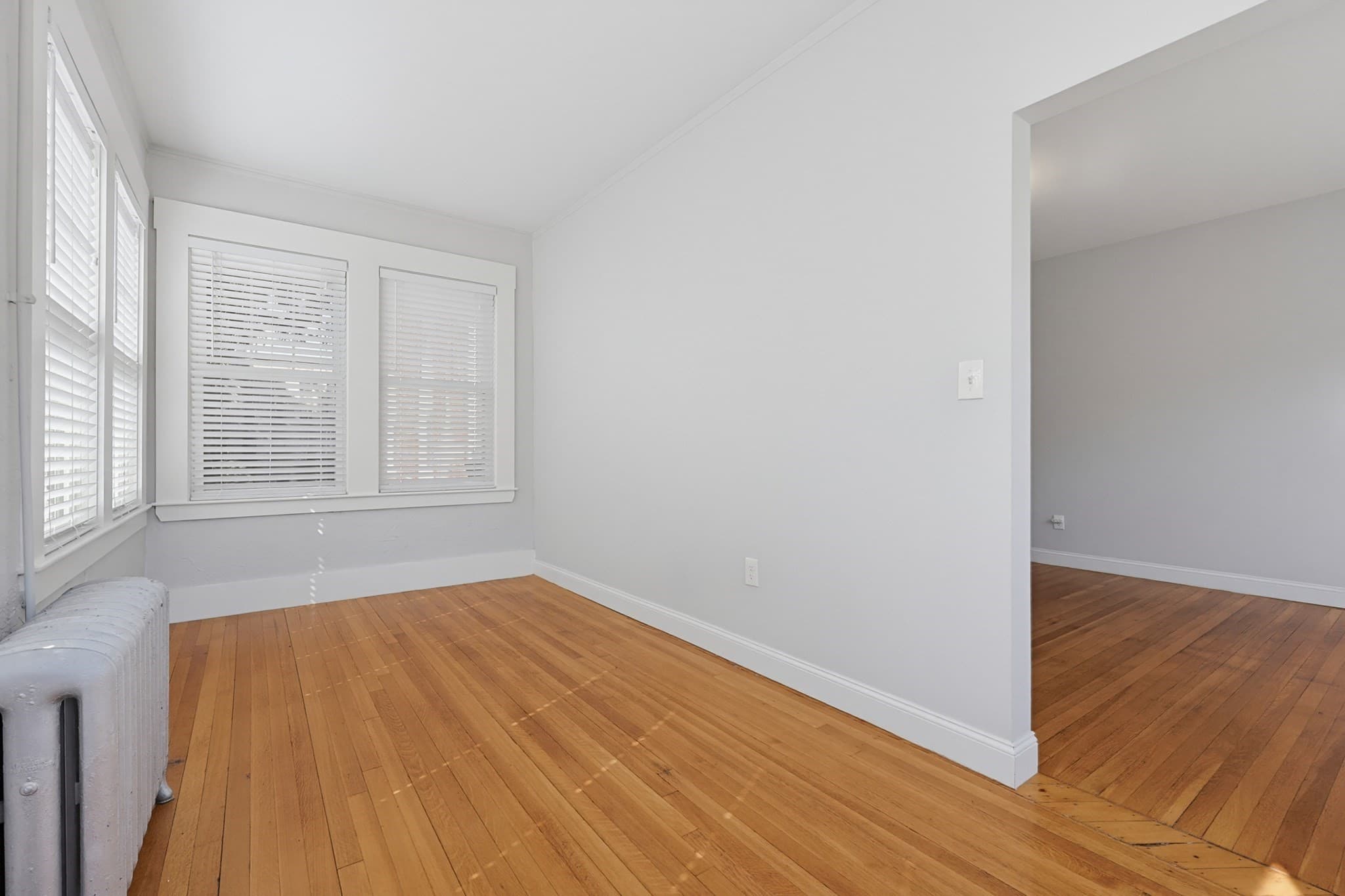 2 Family - 2 Units Up/Down at 91 Verndale St, Brookline MA 02446, Brookline, photo 26 of 41