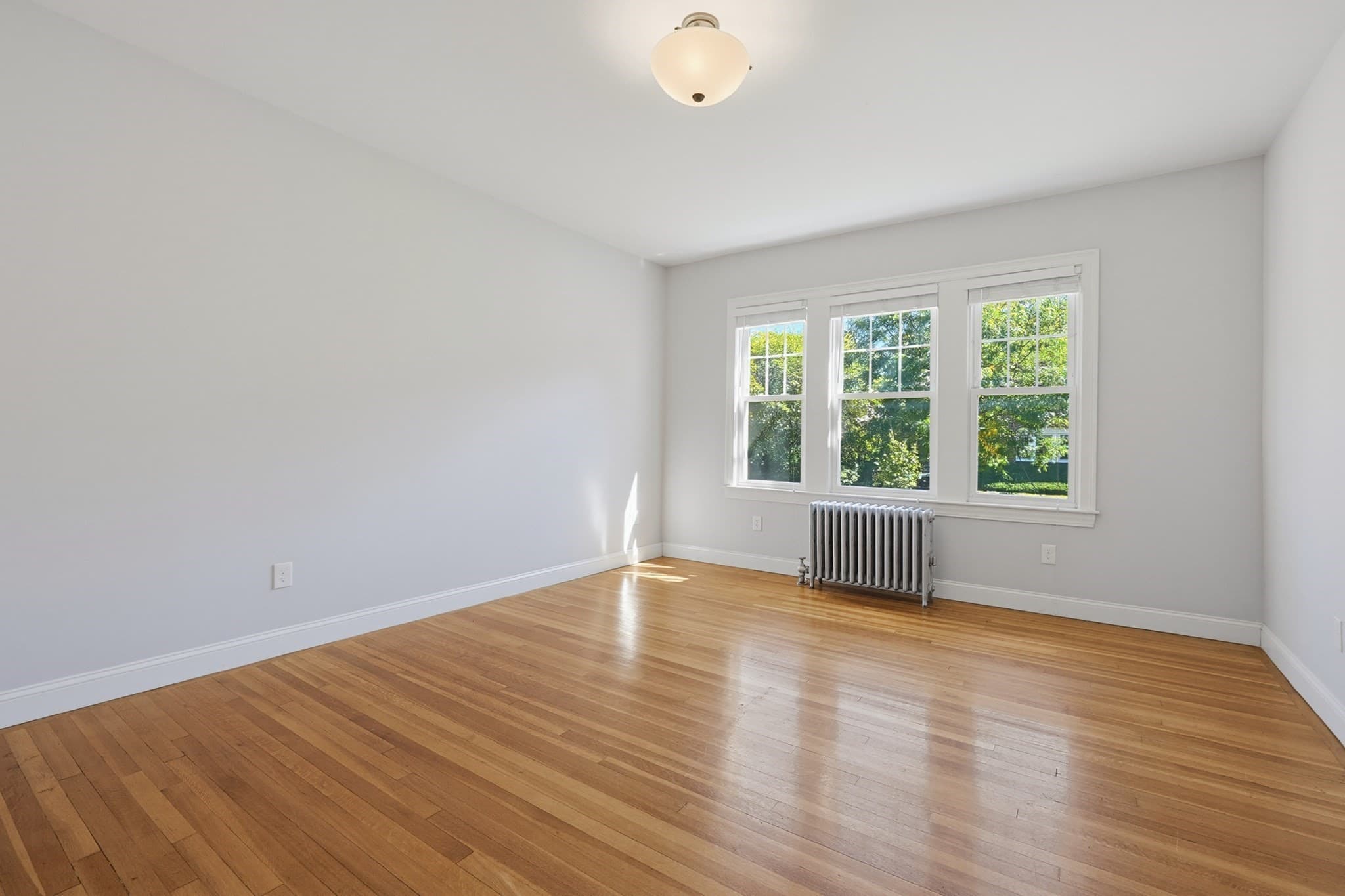 2 Family - 2 Units Up/Down at 91 Verndale St, Brookline MA 02446, Brookline, photo 15 of 41