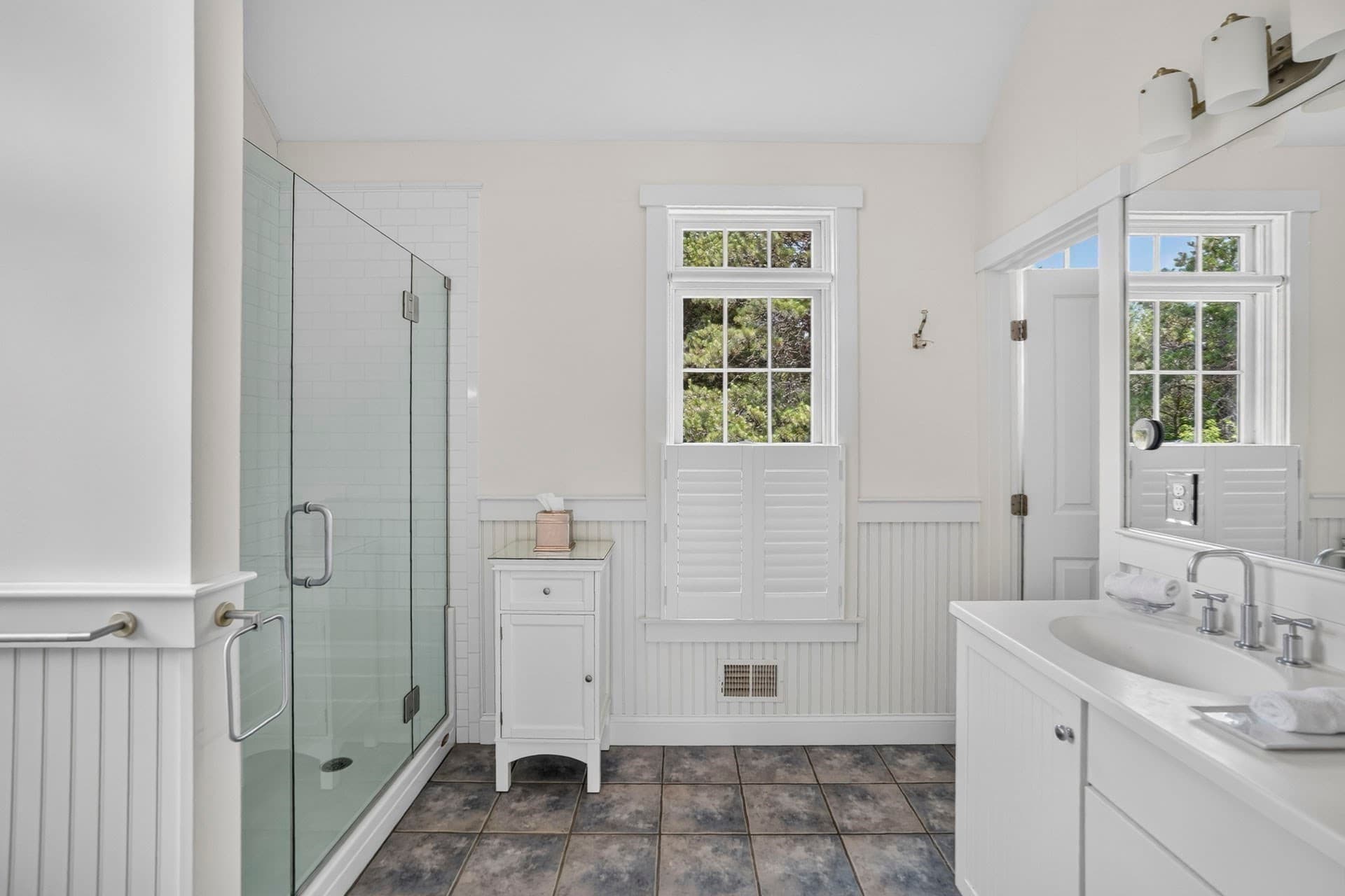 Single Family Residence at 8 Beach Plum Mdws, Edgartown MA 02539, Edgartown, photo 23 of 42