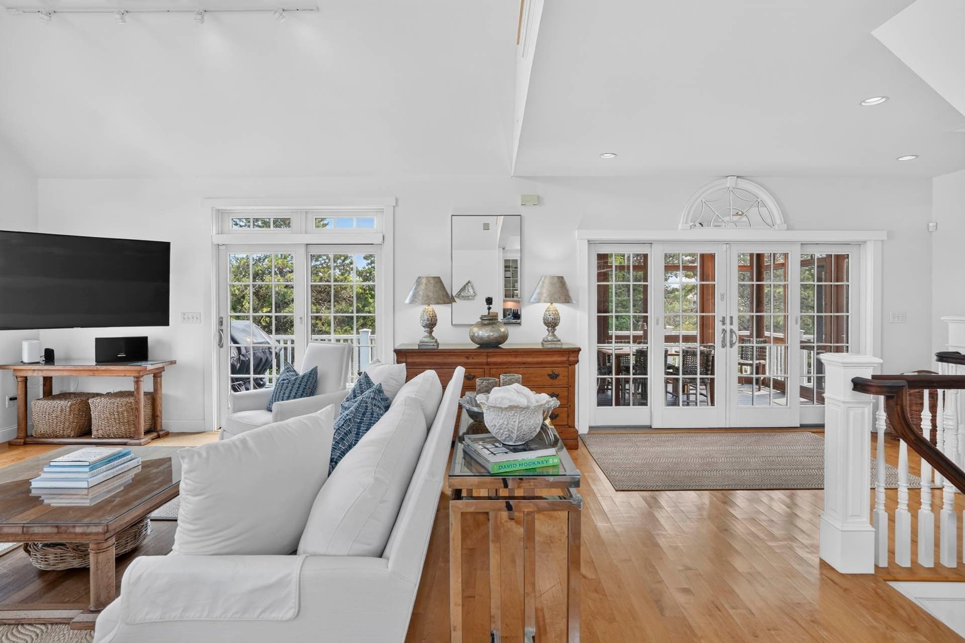 Single Family Residence at 8 Beach Plum Mdws, Edgartown MA 02539, Edgartown, photo 14 of 42
