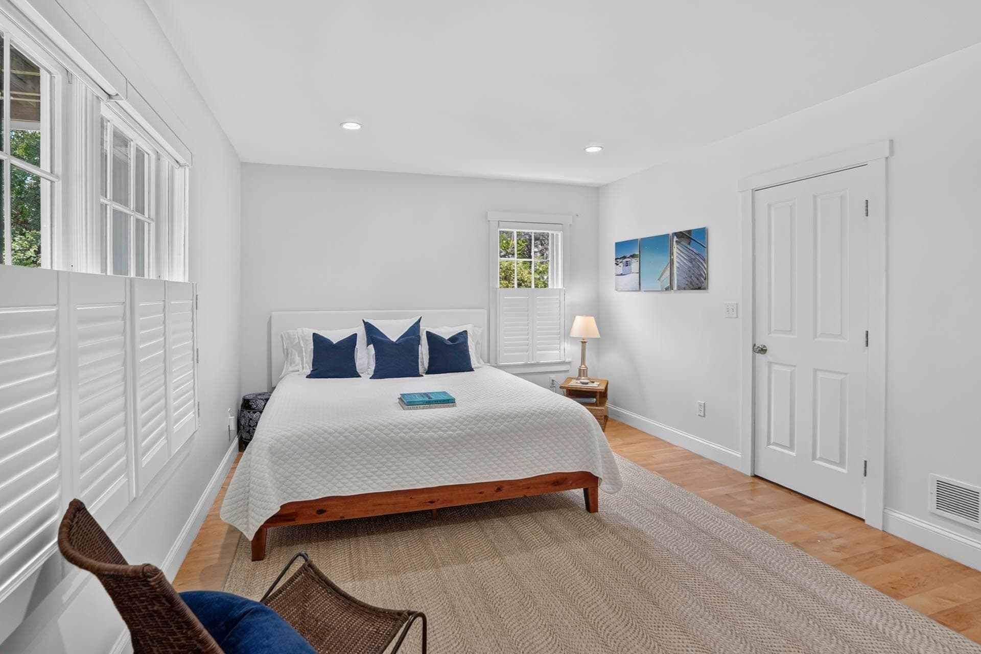 Single Family Residence at 8 Beach Plum Mdws, Edgartown MA 02539, Edgartown, photo 31 of 42