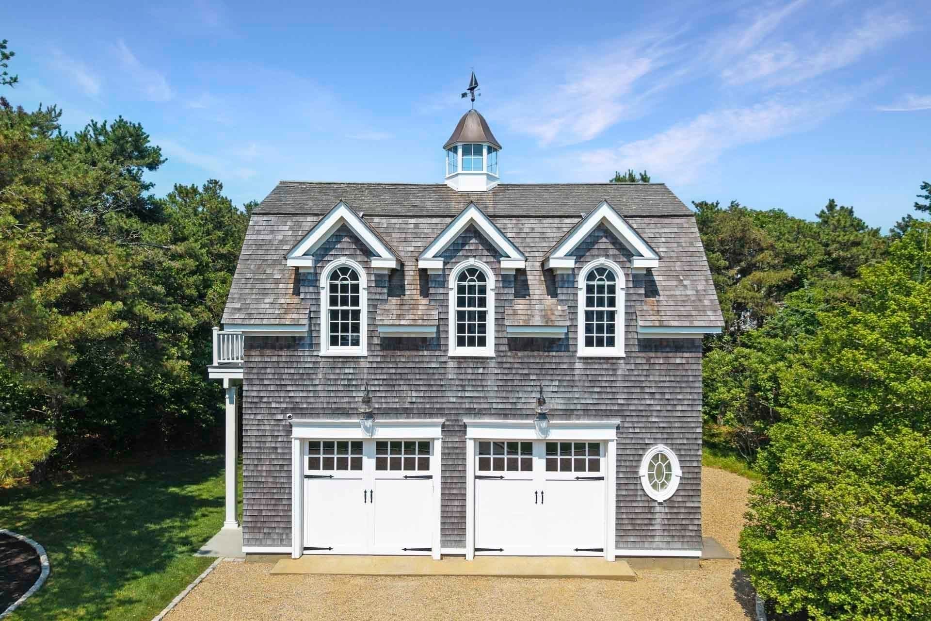 Single Family Residence at 8 Beach Plum Mdws, Edgartown MA 02539, Edgartown, photo 39 of 42