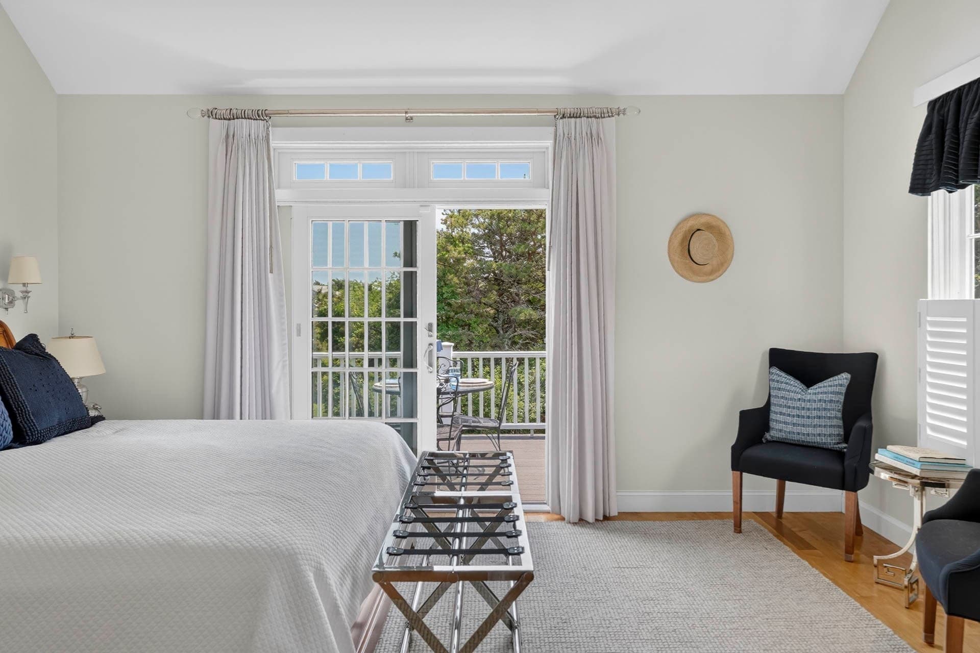 Single Family Residence at 8 Beach Plum Mdws, Edgartown MA 02539, Edgartown, photo 21 of 42