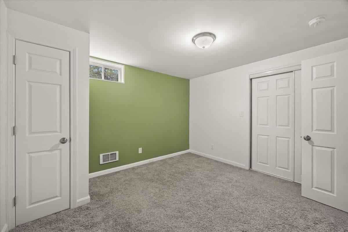 Single Family Residence at 18 White Rock Lane, Swansea MA 02777, Swansea, photo 27 of 36