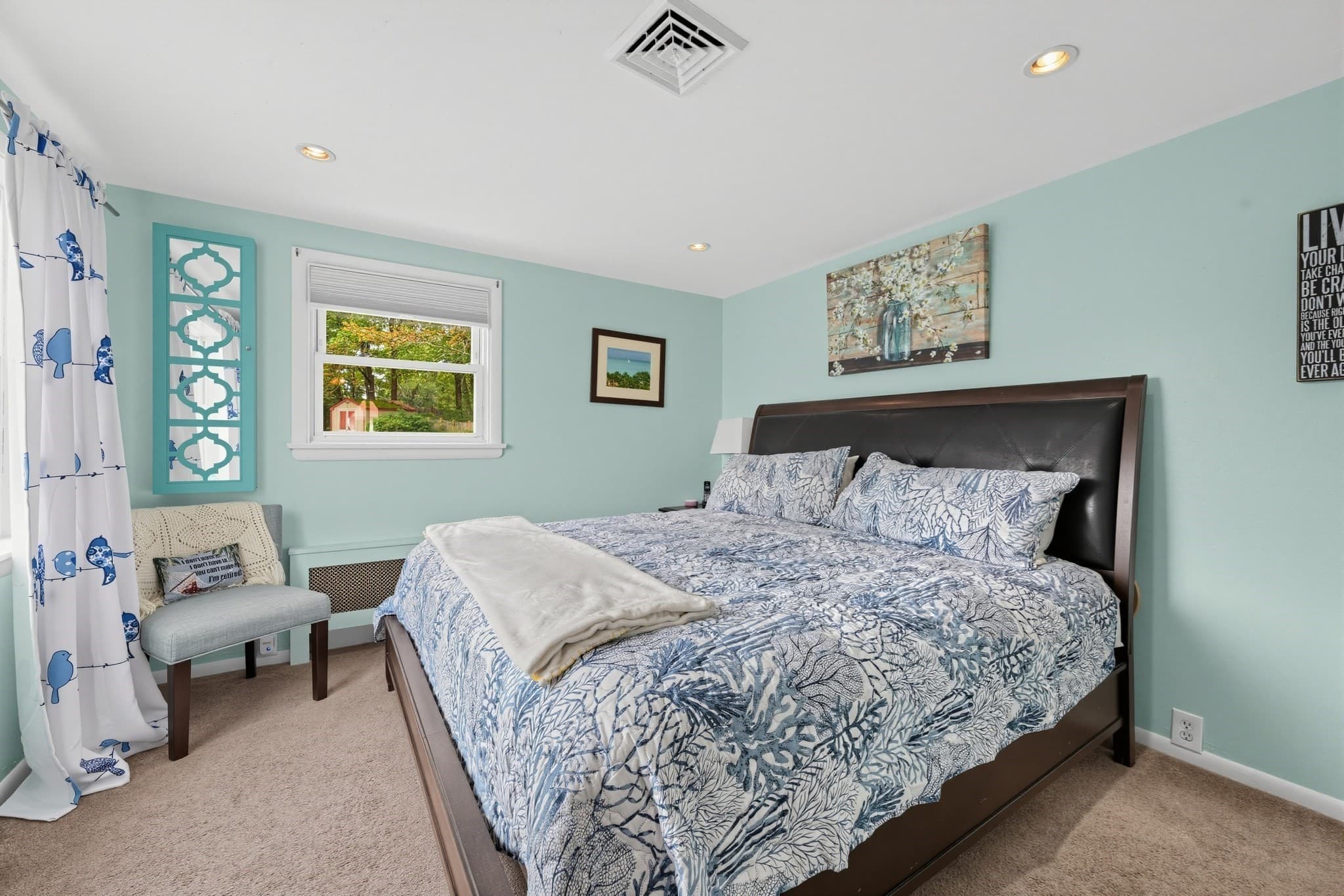 Single Family Residence at 14 Laurel St, Taunton MA 02780, Taunton, photo 10 of 39