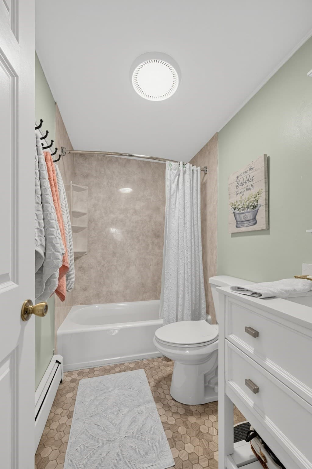 Single Family Residence at 14 Laurel St, Taunton MA 02780, Taunton, photo 19 of 39