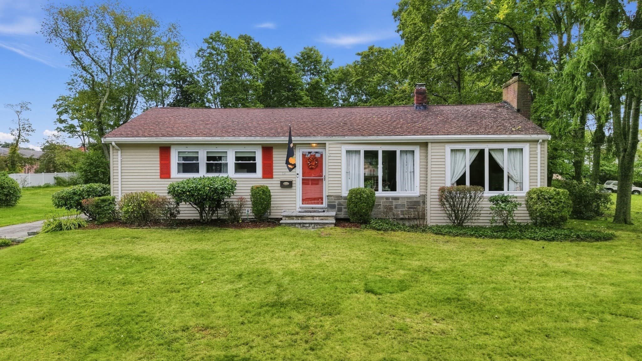 Single Family Residence at 14 Laurel St, Taunton MA 02780, Taunton, photo 31 of 39
