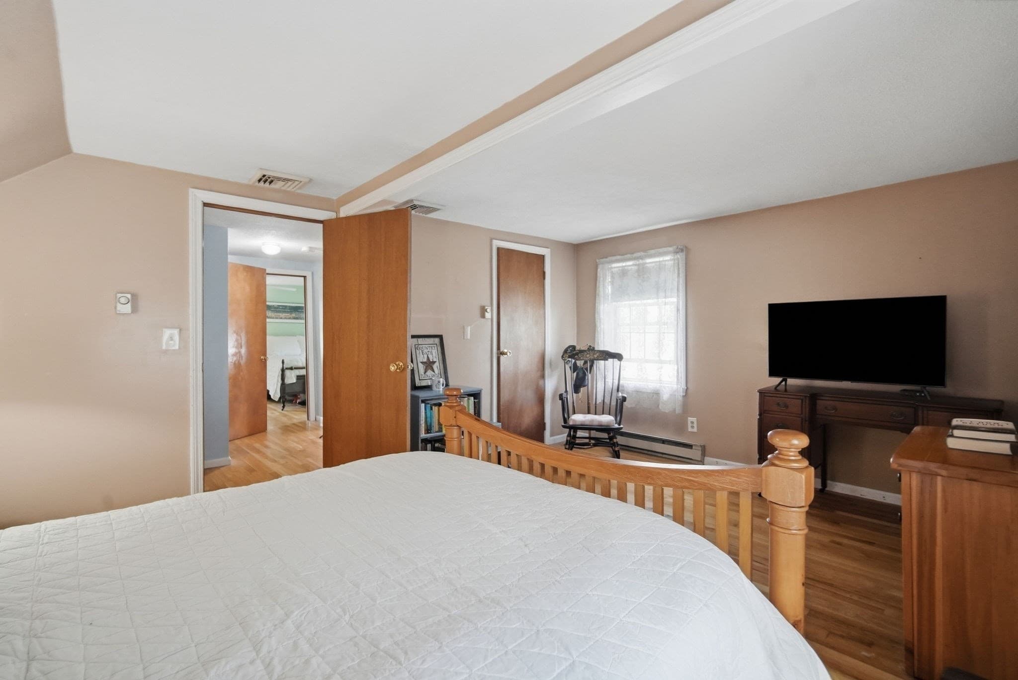 Single Family Residence at 24 Sedgelia Street, Springfield MA 01104, Springfield, photo 17 of 29