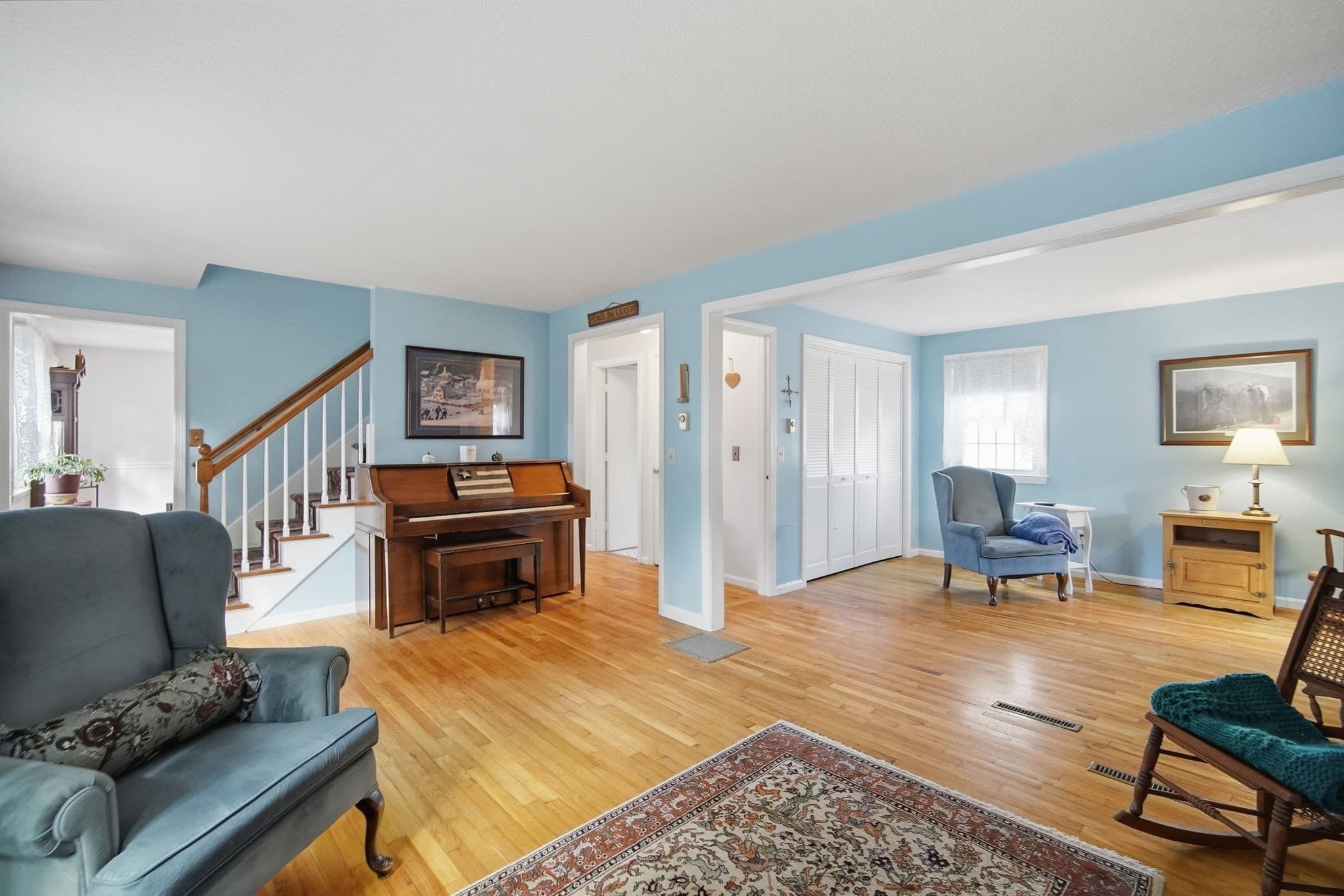 Single Family Residence at 24 Sedgelia Street, Springfield MA 01104, Springfield, photo 4 of 29