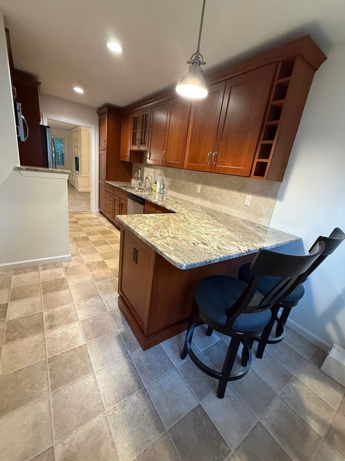 Condominium at 15 Stallbrook Rd # 15, Milford MA 01757, Milford, photo 6 of 24