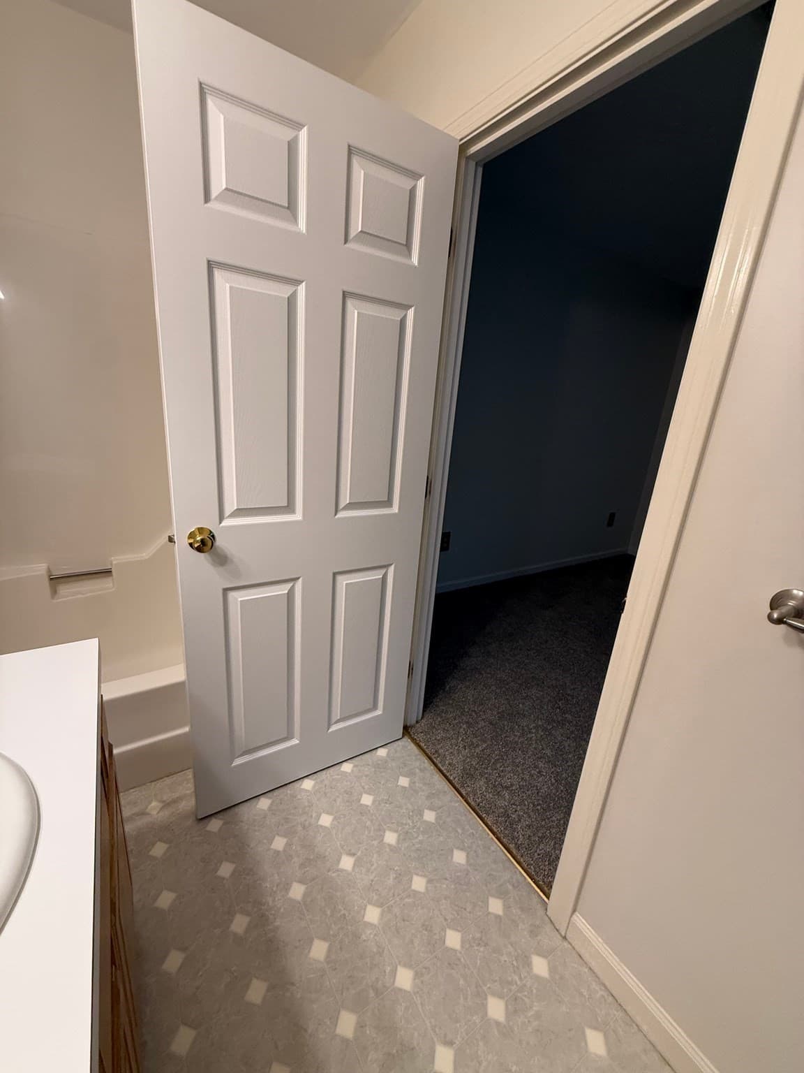 Condominium at 15 Stallbrook Rd # 15, Milford MA 01757, Milford, photo 12 of 24