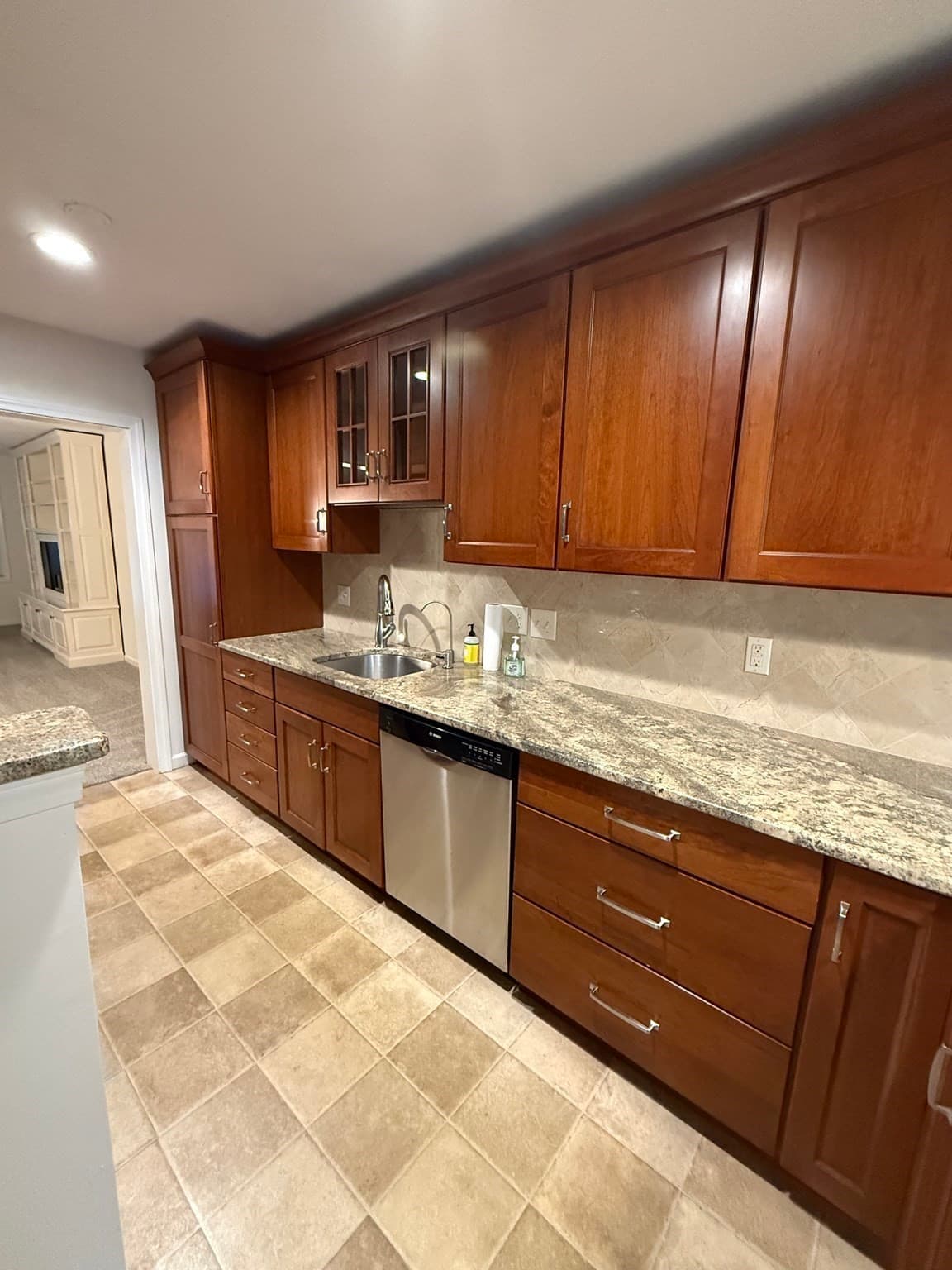 Condominium at 15 Stallbrook Rd # 15, Milford MA 01757, Milford, photo 7 of 24