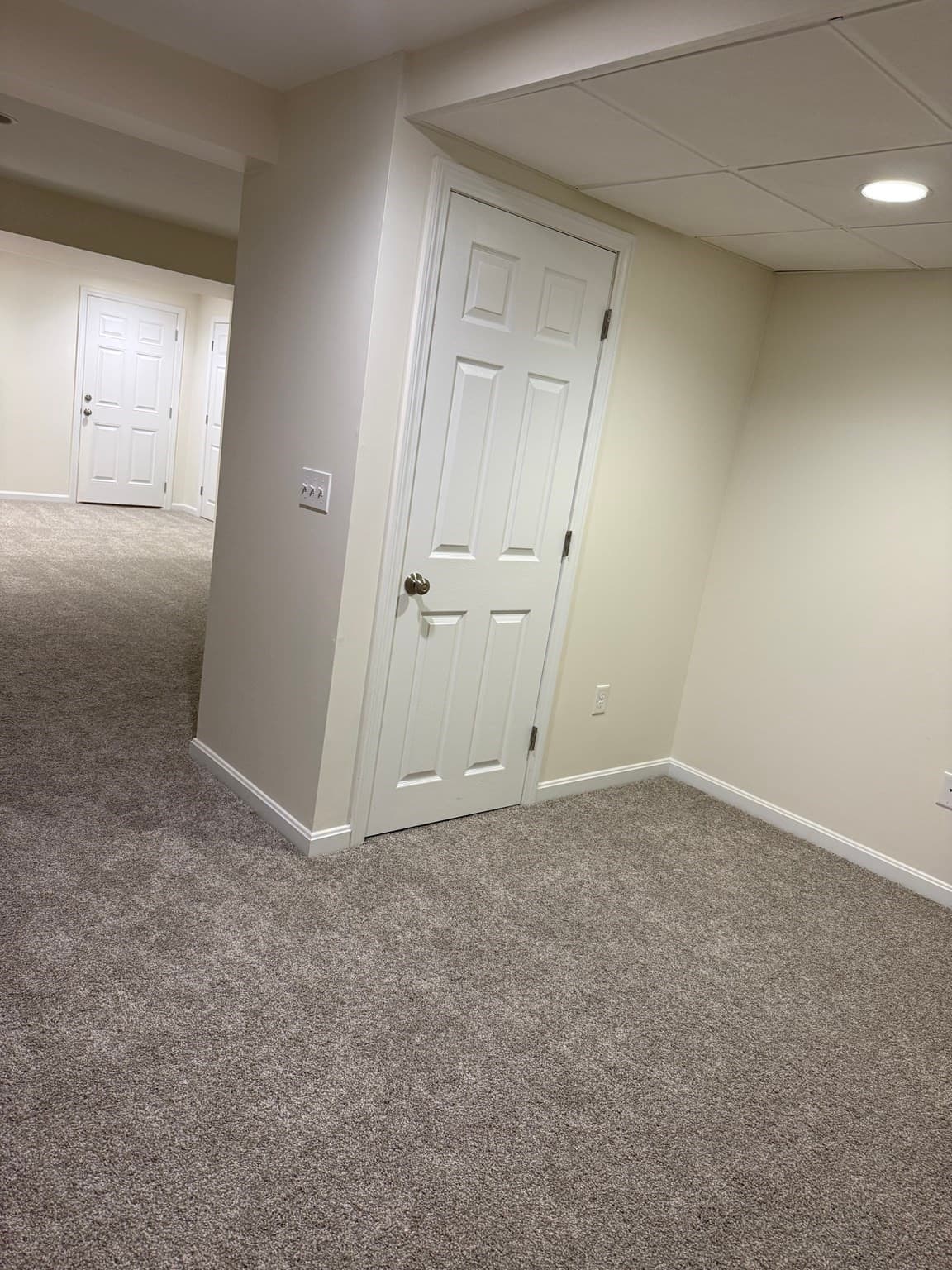Condominium at 15 Stallbrook Rd # 15, Milford MA 01757, Milford, photo 19 of 24