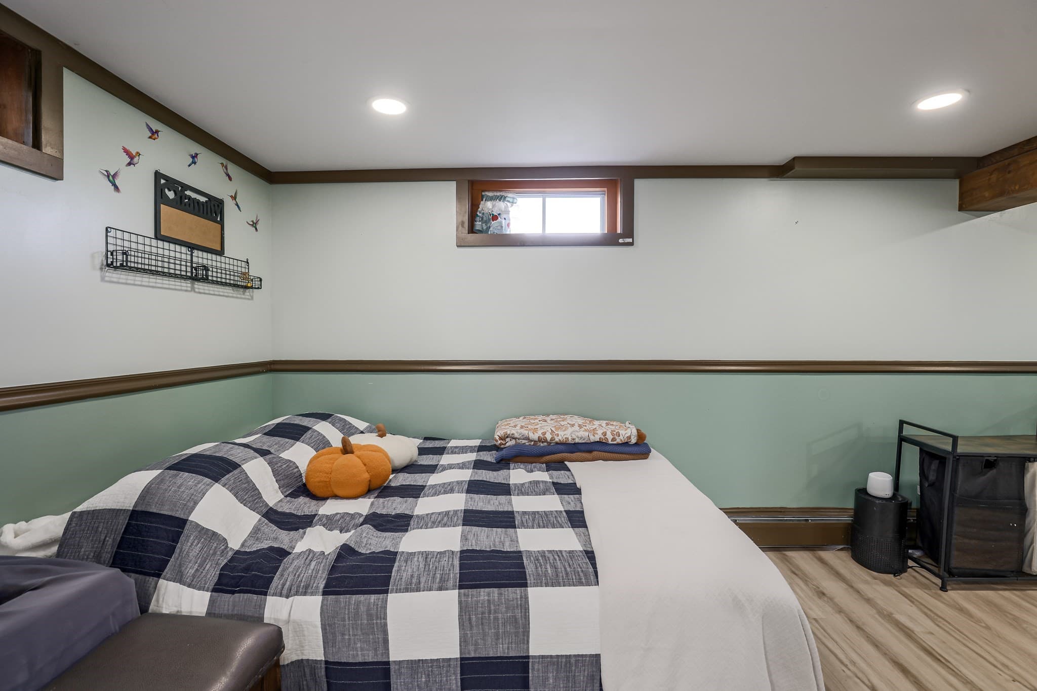 Single Family Residence at 14 Summit Ter, North Brookfield MA 01535, North Brookfield, photo 34 of 40