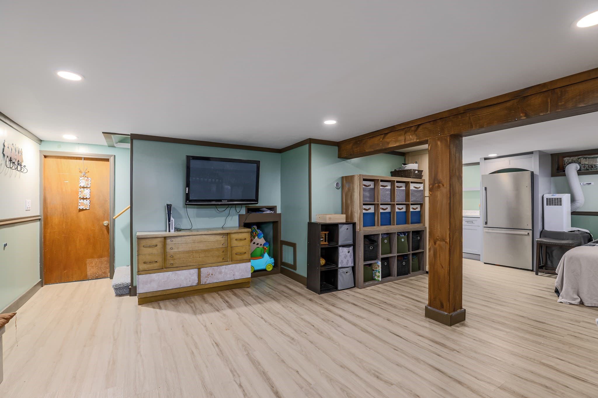 Single Family Residence at 14 Summit Ter, North Brookfield MA 01535, North Brookfield, photo 33 of 40