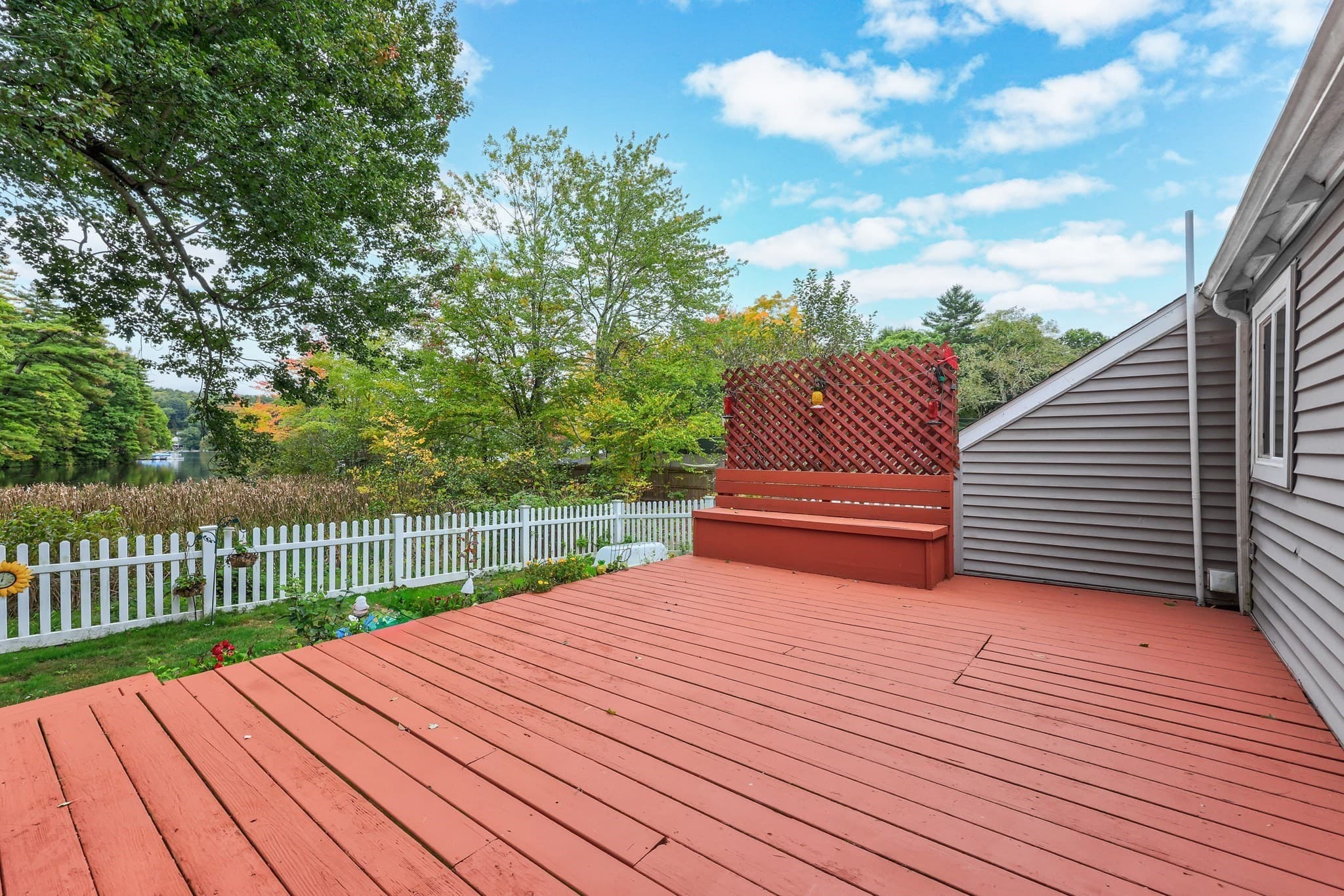 Single Family Residence at 43 Mashapaug Rd, Holland MA 01521, photo 9 of 41