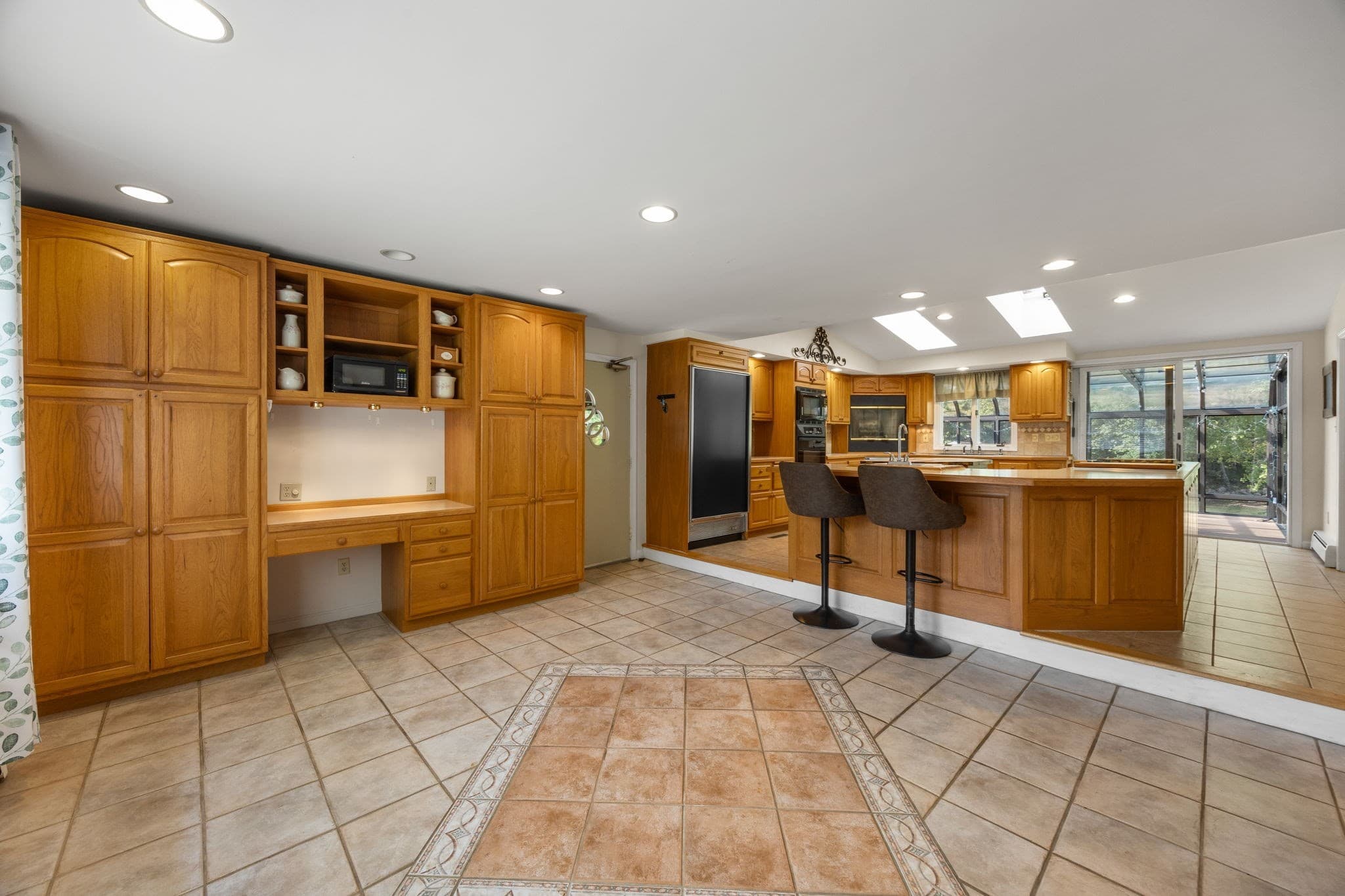 Single Family Residence at 171 Gifford Rd, Westport MA 02790, Westport, photo 14 of 42
