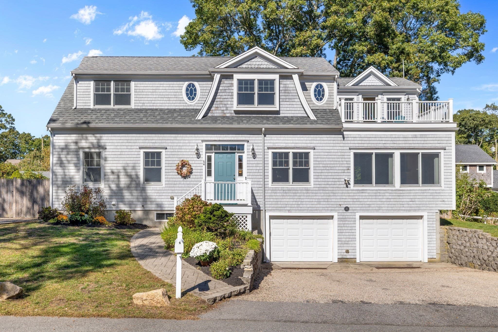 64 Randolph St, Falmouth MA 02536