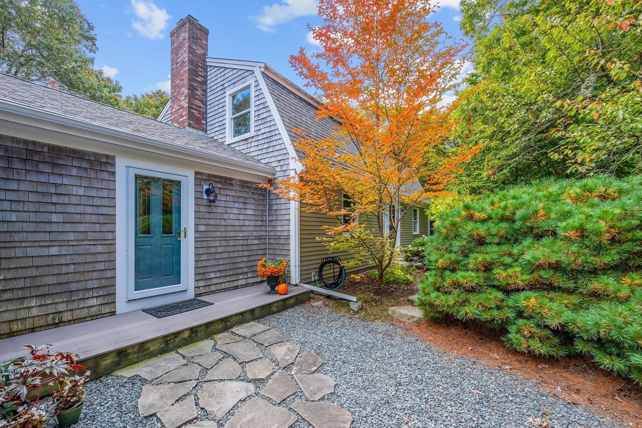 Single Family Residence at 70 Acre Hill Rd, Barnstable MA 02630, Barnstable, photo 4 of 42