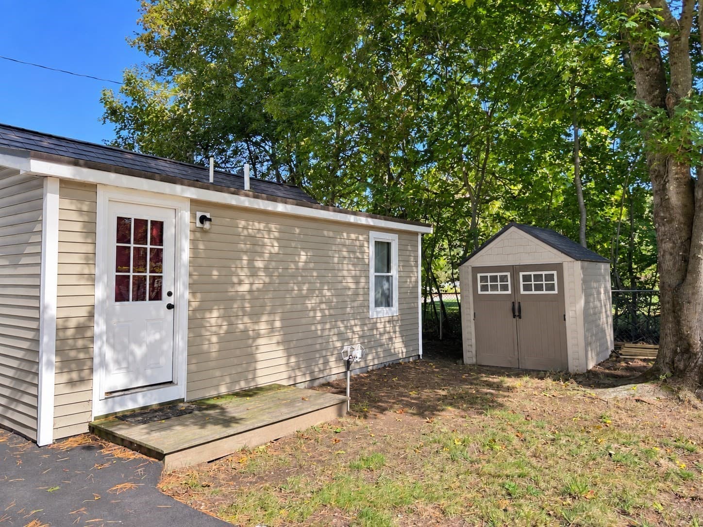 Single Family Residence at 7 Myers St, Uxbridge MA 01569, Uxbridge, photo 2 of 21