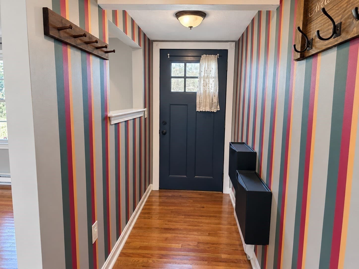 Single Family Residence at 7 Myers St, Uxbridge MA 01569, Uxbridge, photo 15 of 21