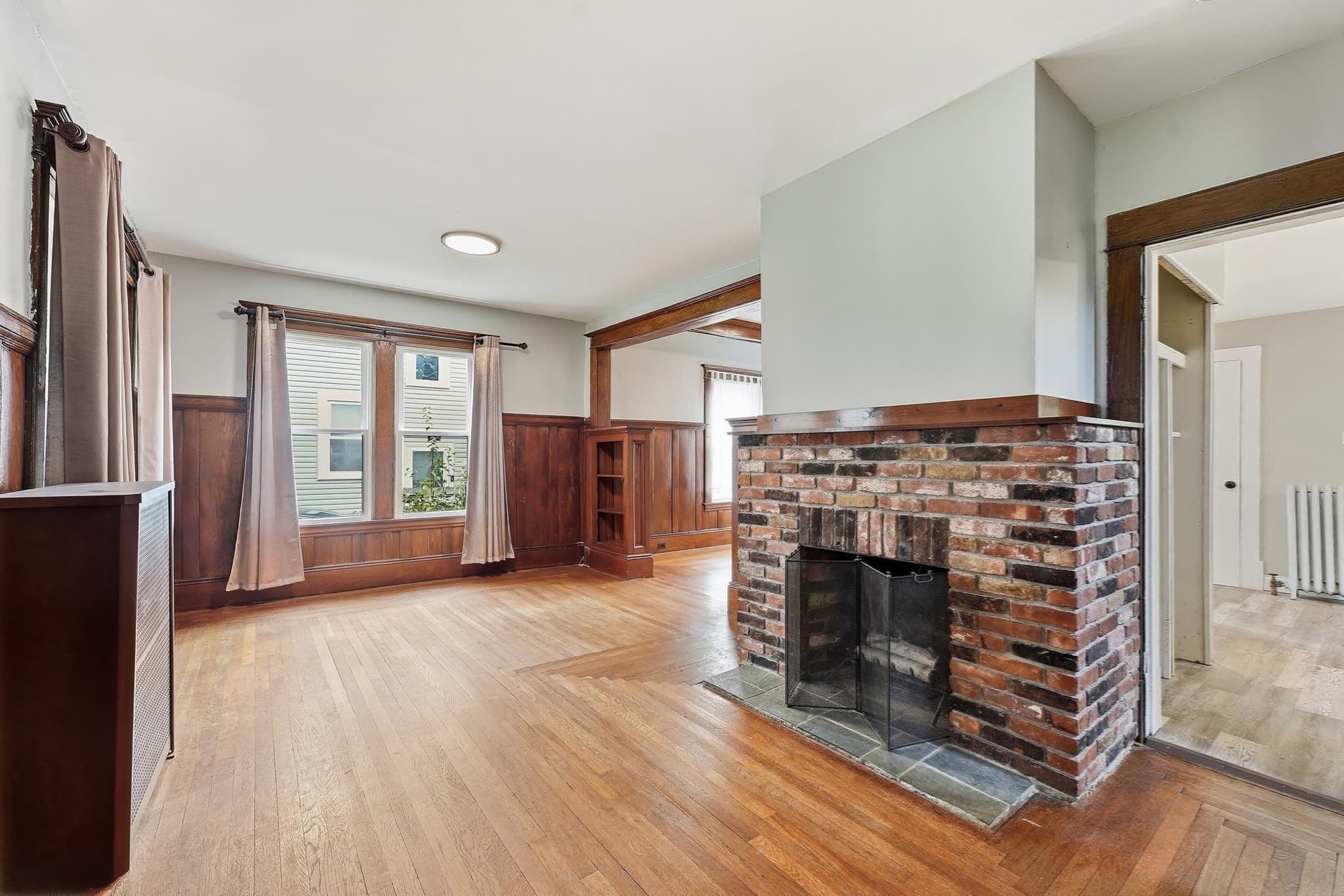 Single Family Residence at 102 Tiffany St, Springfield MA 01108, Springfield, photo 16 of 37