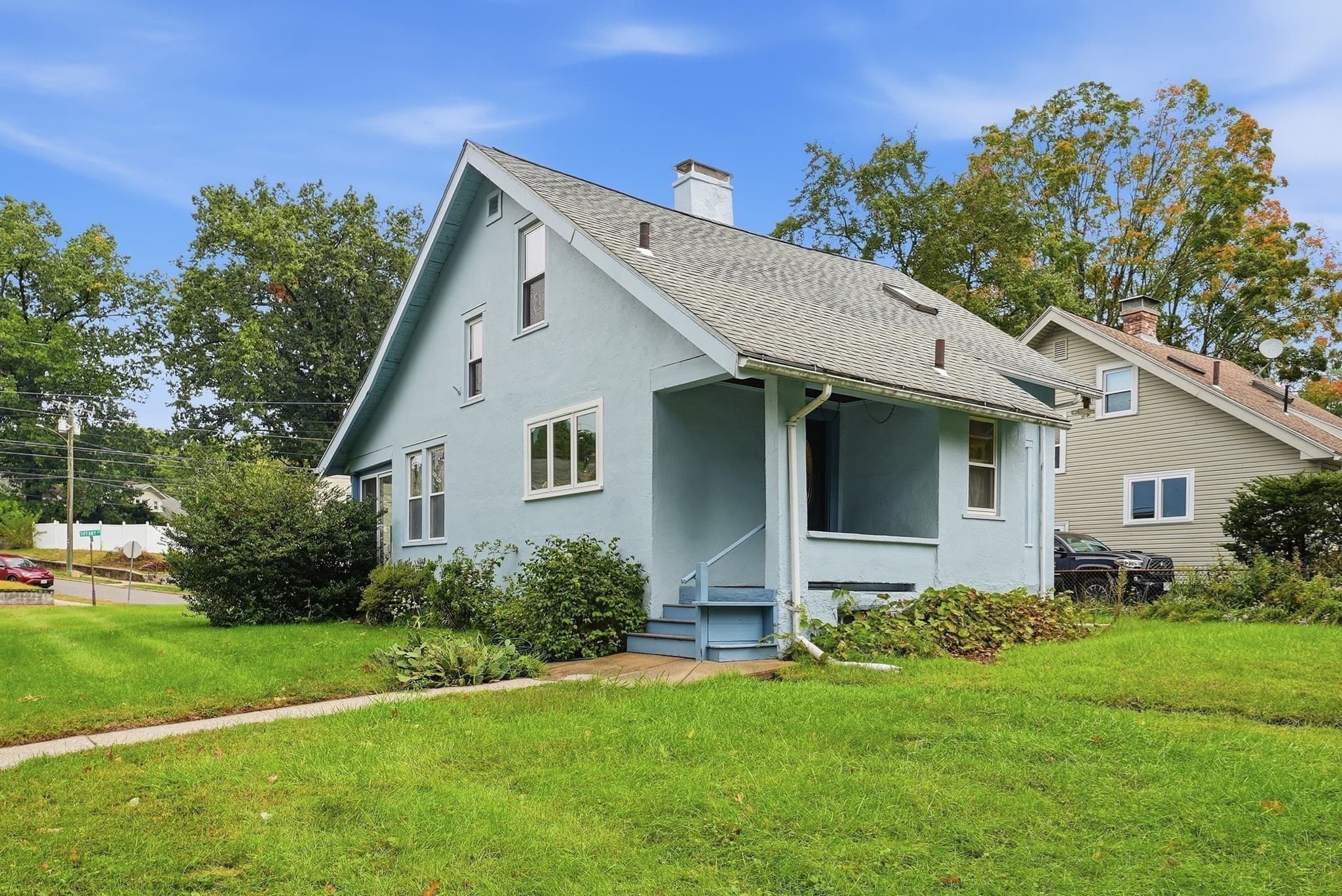 Single Family Residence at 102 Tiffany St, Springfield MA 01108, Springfield, photo 3 of 37