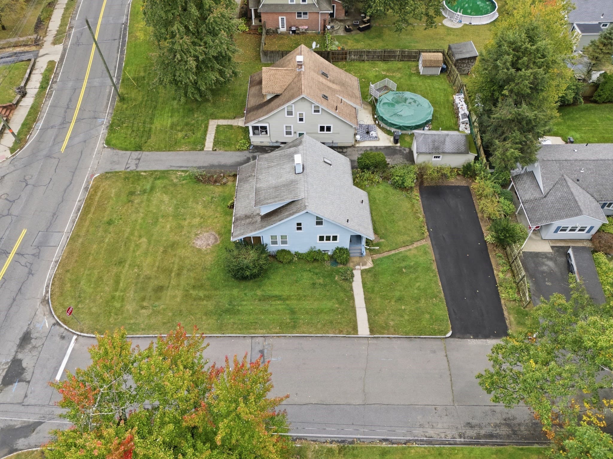 Single Family Residence at 102 Tiffany St, Springfield MA 01108, Springfield, photo 31 of 37