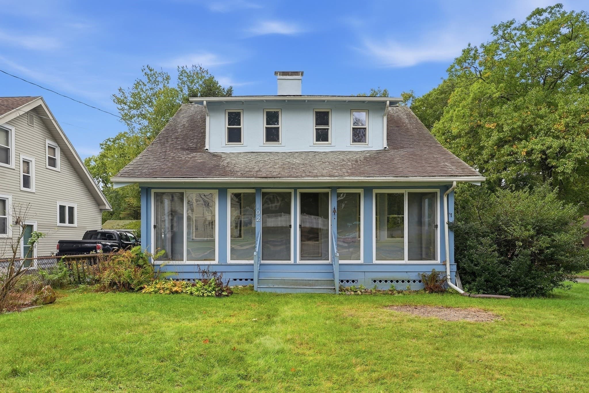 Single Family Residence at 102 Tiffany St, Springfield MA 01108, Springfield, photo 4 of 37