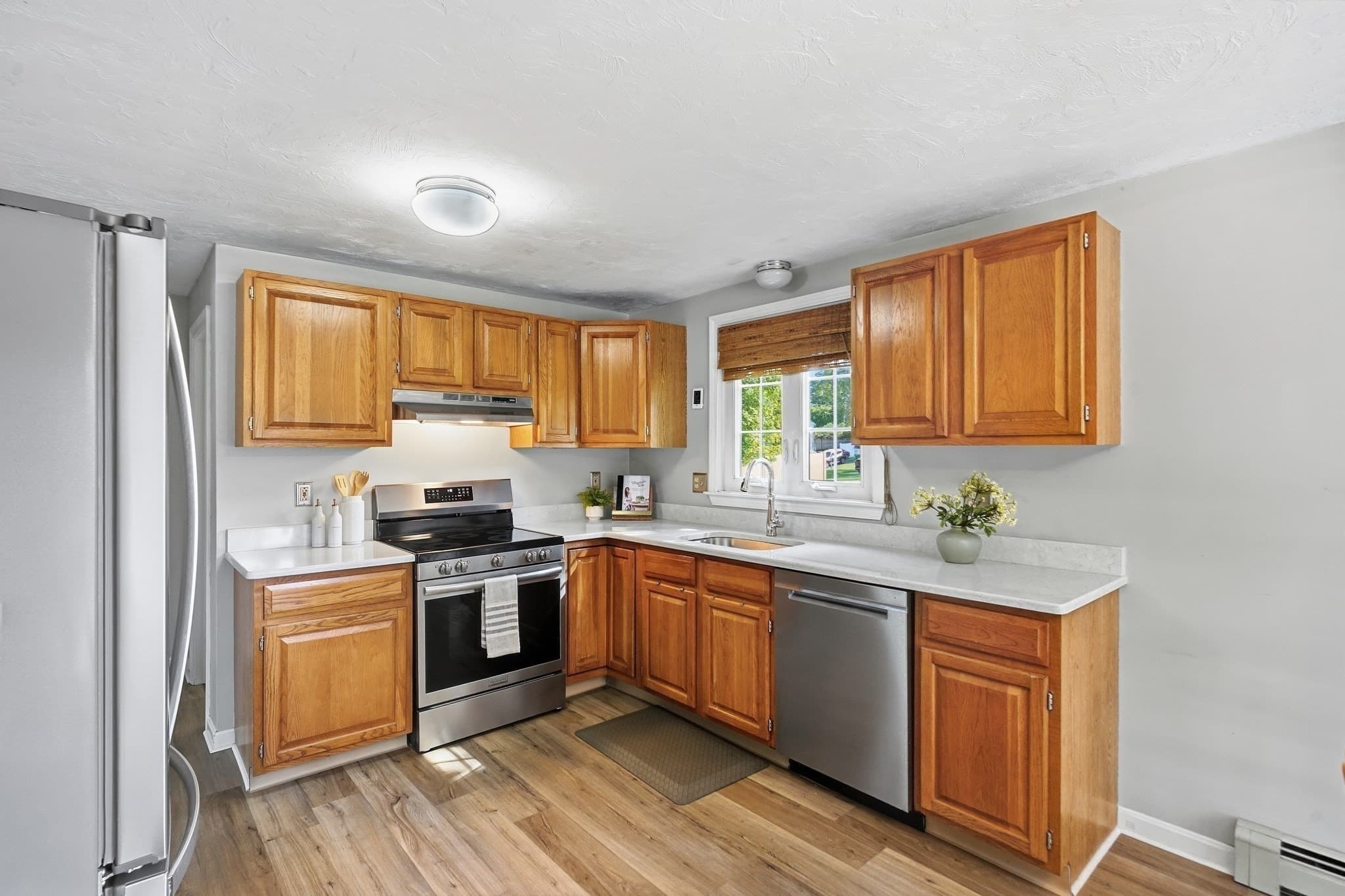 Condex at 15 Collins St # 15, Attleboro MA 02703, Attleboro, photo 7 of 38