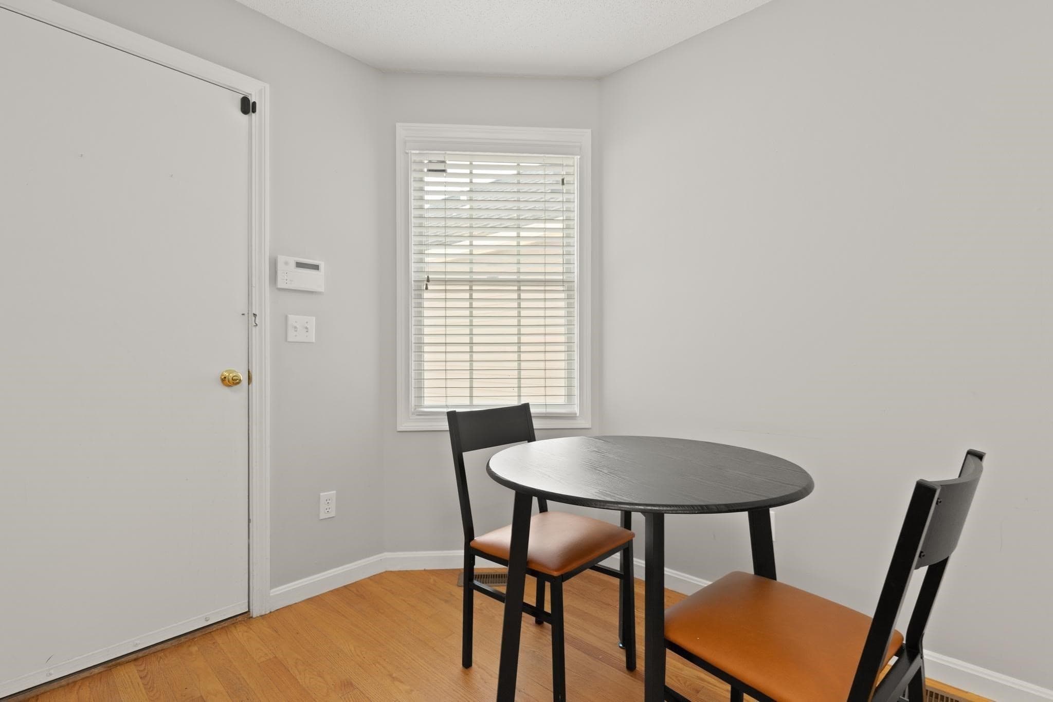 Condominium at 142 Cannon Forge Dr # 142, Foxboro MA 02035, Foxboro, photo 10 of 33