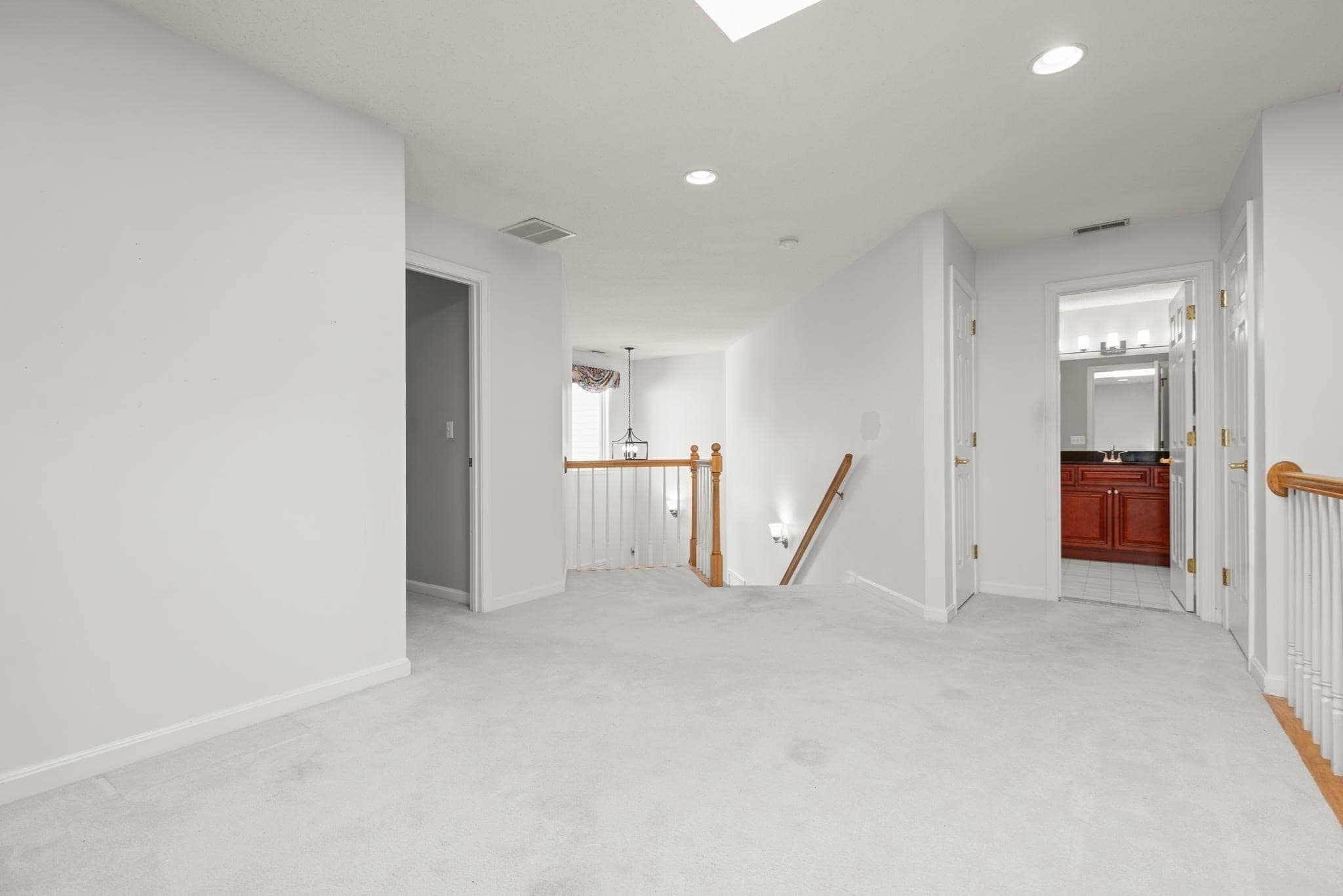 Condominium at 142 Cannon Forge Dr # 142, Foxboro MA 02035, Foxboro, photo 19 of 33