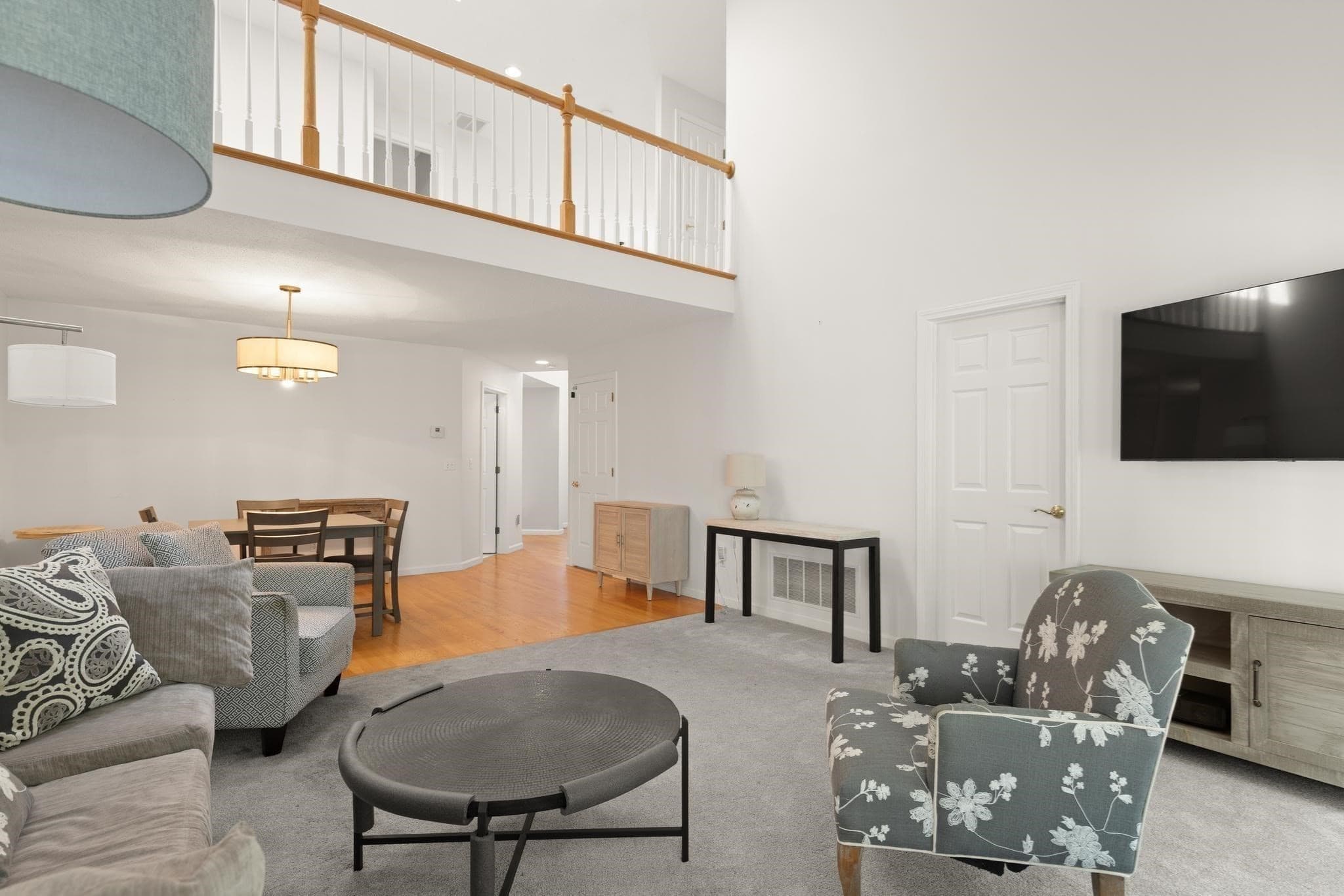 Condominium at 142 Cannon Forge Dr # 142, Foxboro MA 02035, Foxboro, photo 4 of 33