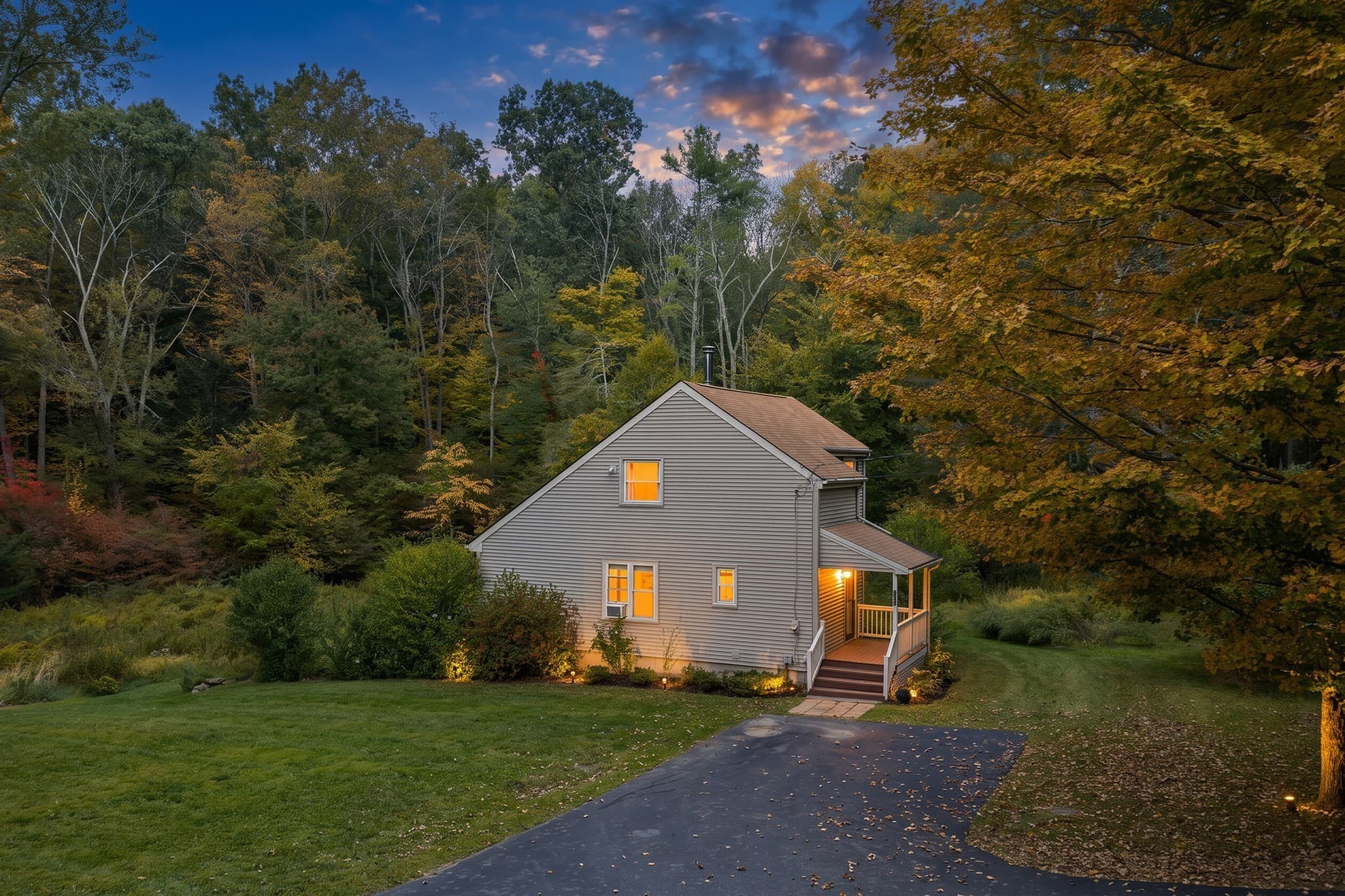 Single Family Residence at 35 Old Sawmill Rd, Woodstock CT 06281, photo 35 of 36