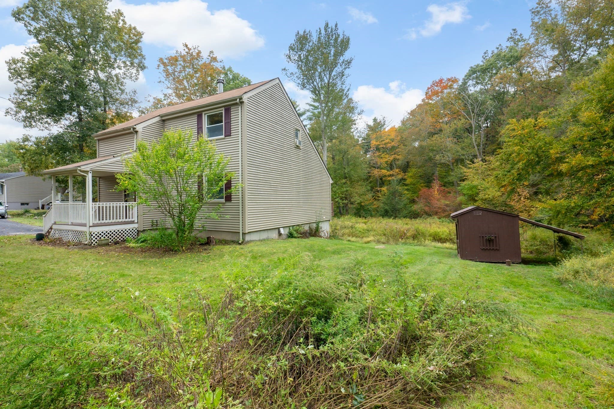 Single Family Residence at 35 Old Sawmill Rd, Woodstock CT 06281, photo 29 of 36