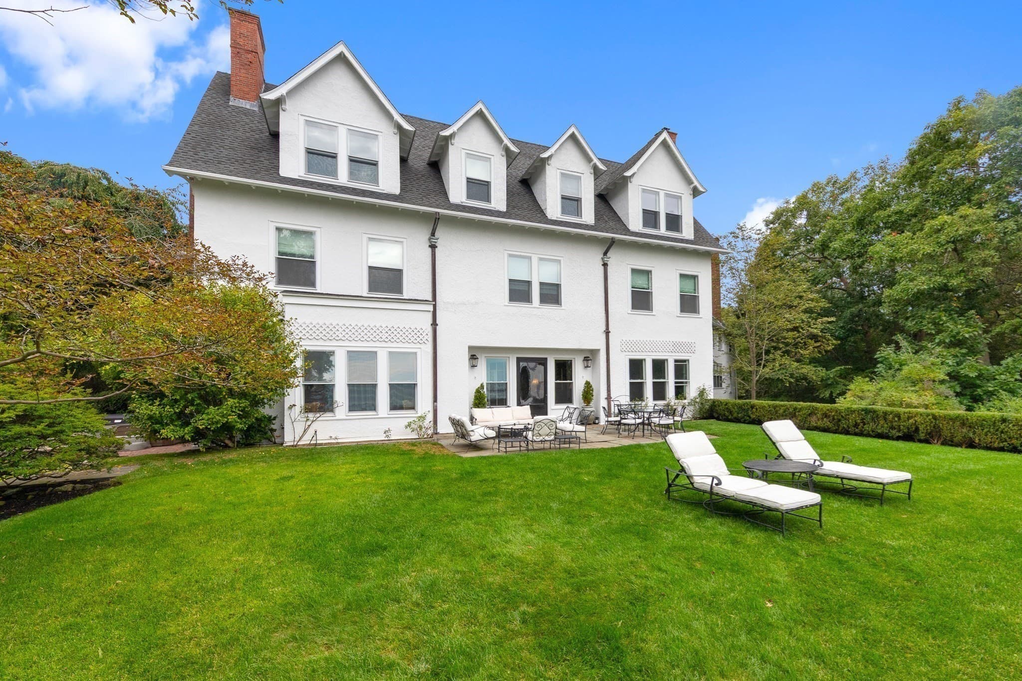 Single Family Residence at 23 Paine Avenue, Beverly MA 01965, Beverly, photo 4 of 39