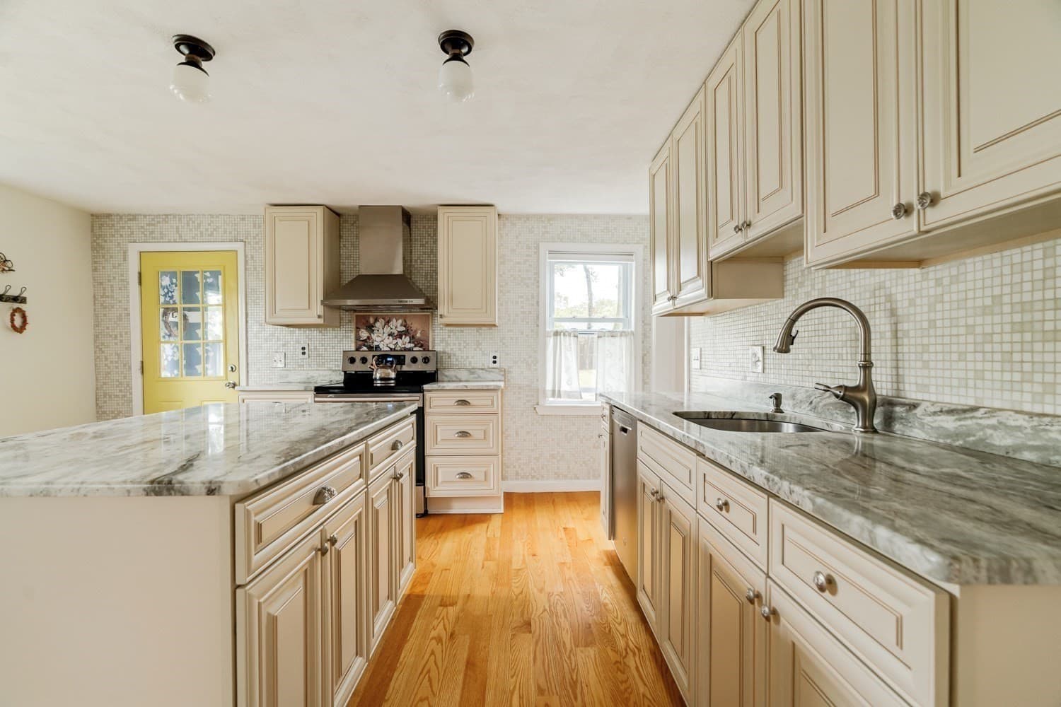 Single Family Residence at 12 Butler St, Medford MA 02155, Medford, photo 5 of 39