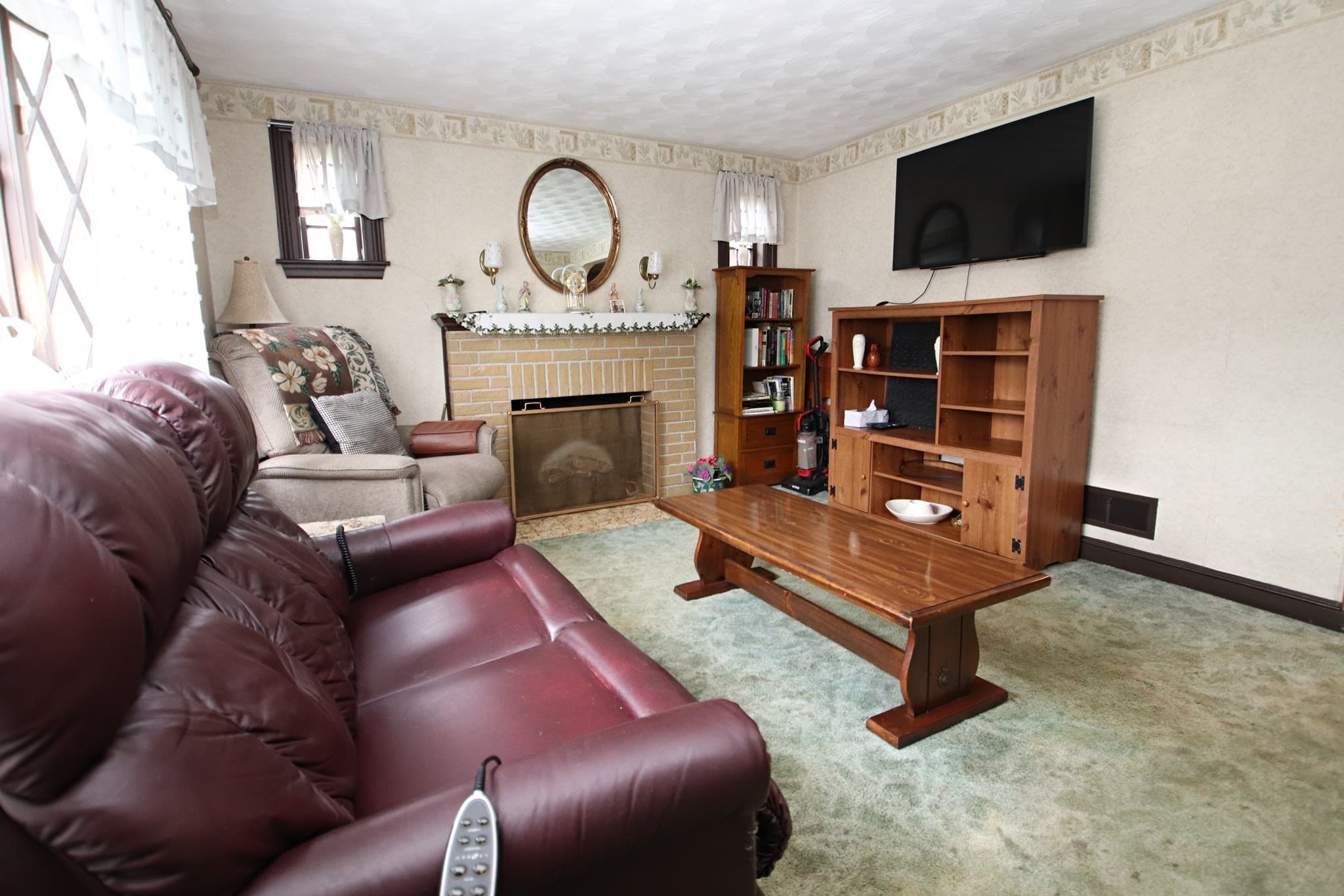 Single Family Residence at 15 Lewis Lane, Saugus MA 01906, Saugus, photo 7 of 31