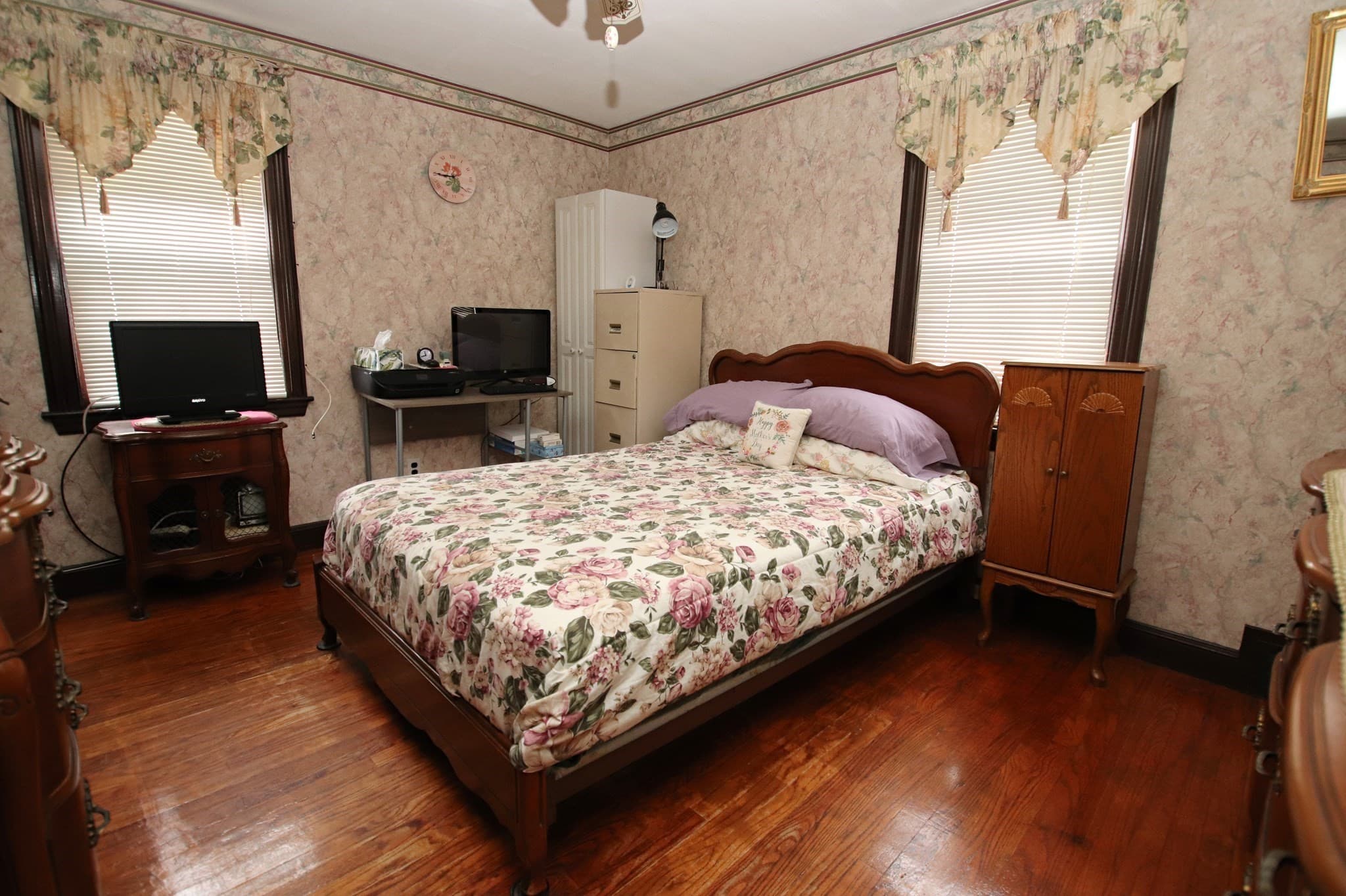 Single Family Residence at 15 Lewis Lane, Saugus MA 01906, Saugus, photo 8 of 31
