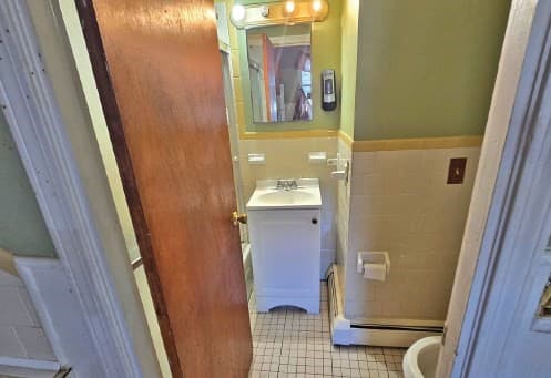 5-9 Family at 34-44 Cedar, Waltham MA 02453, Waltham, photo 14 of 20