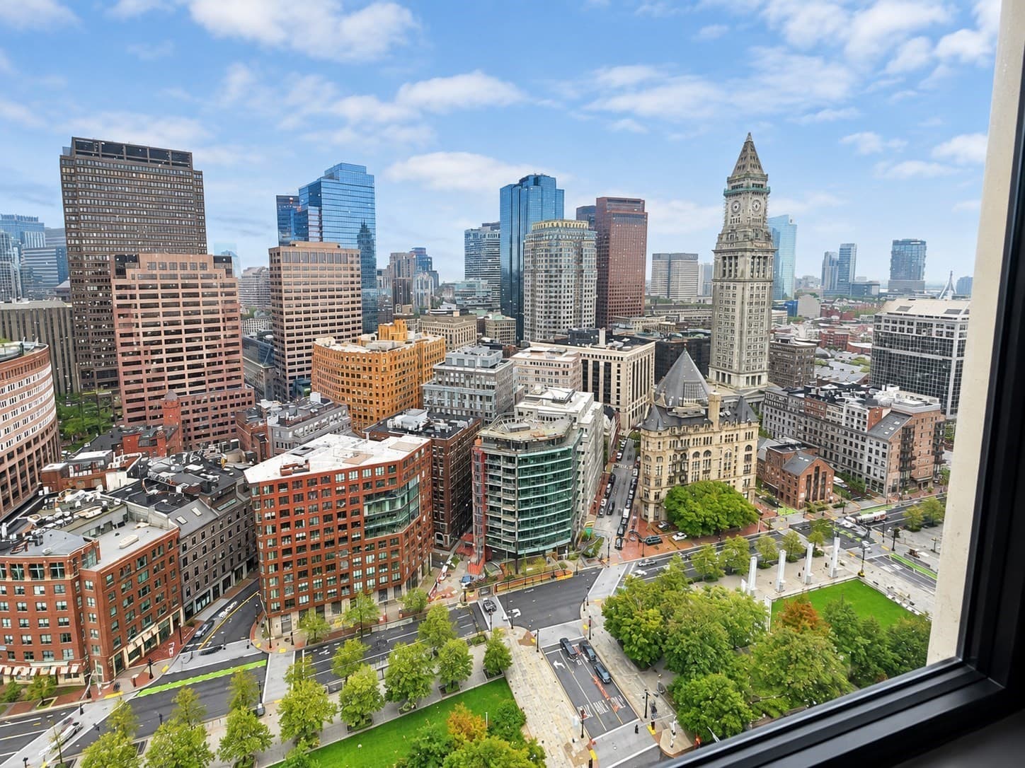 Condominium at 65 E India Row # 29H, Boston MA 02110, Boston, photo 2 of 15