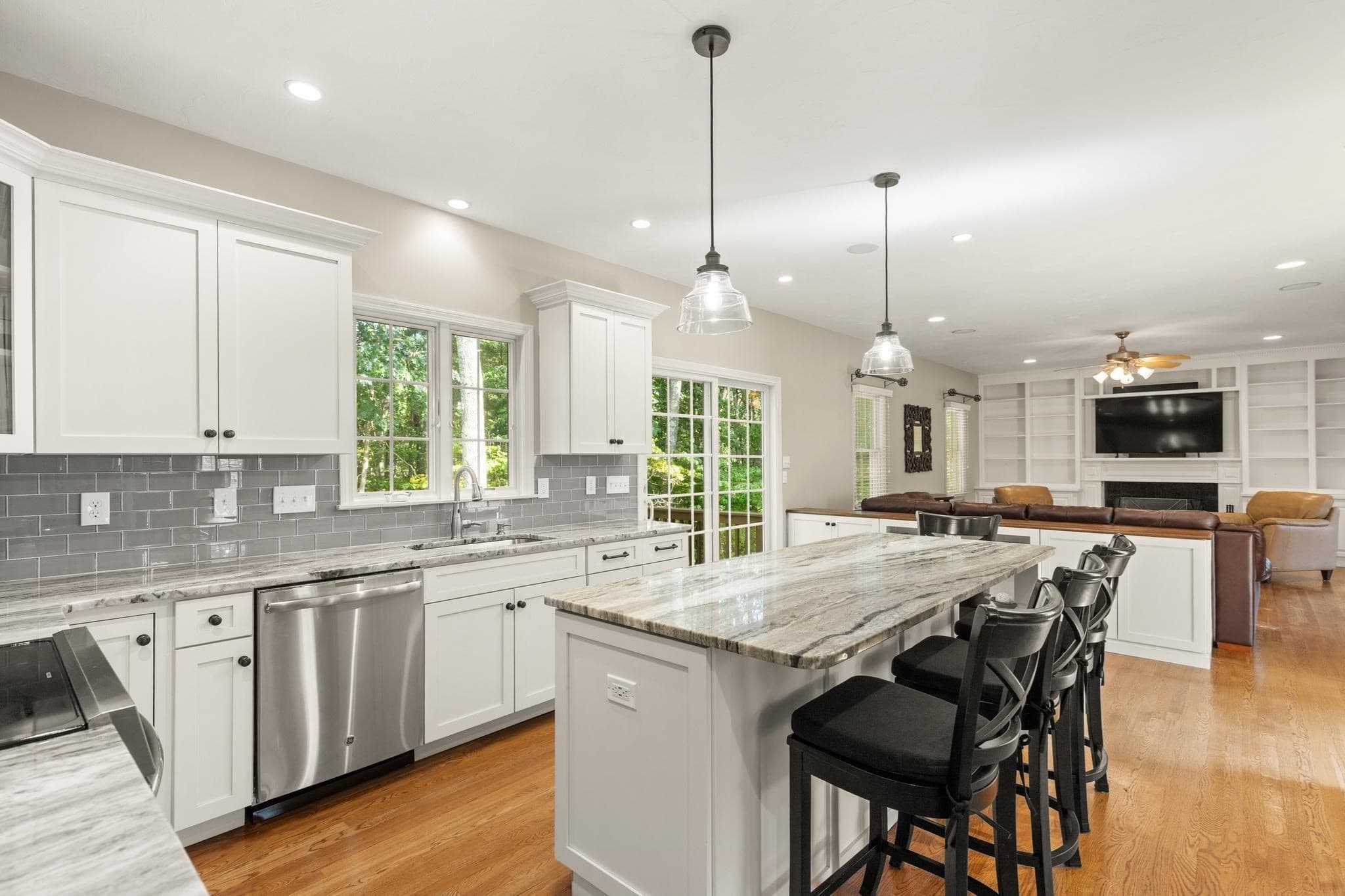 Single Family Residence at 19 Acorn Rd, Easton MA 02356, Easton, photo 6 of 38